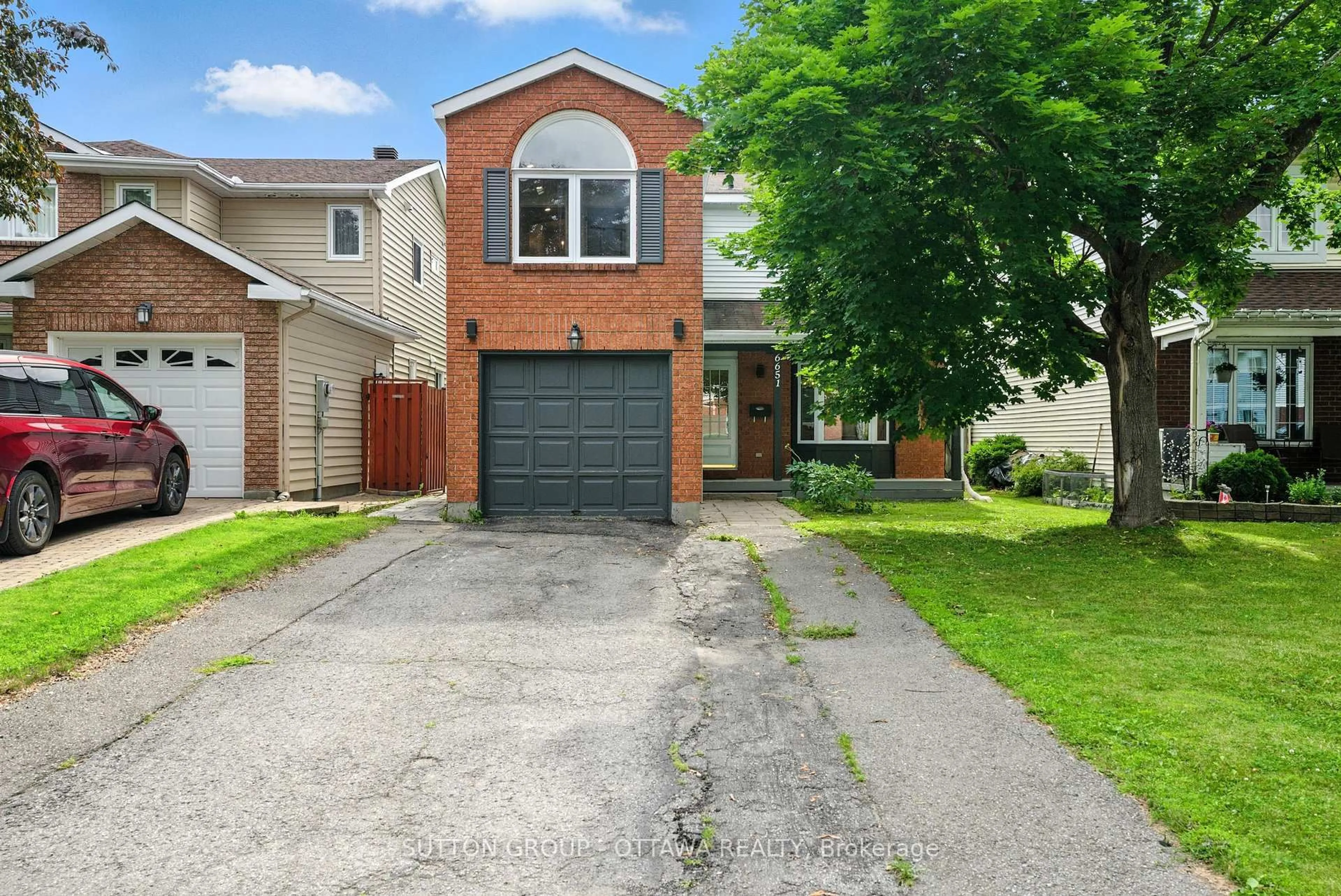 Unknown for 6651 Tooney Dr, Ottawa Ontario K1C 6P7