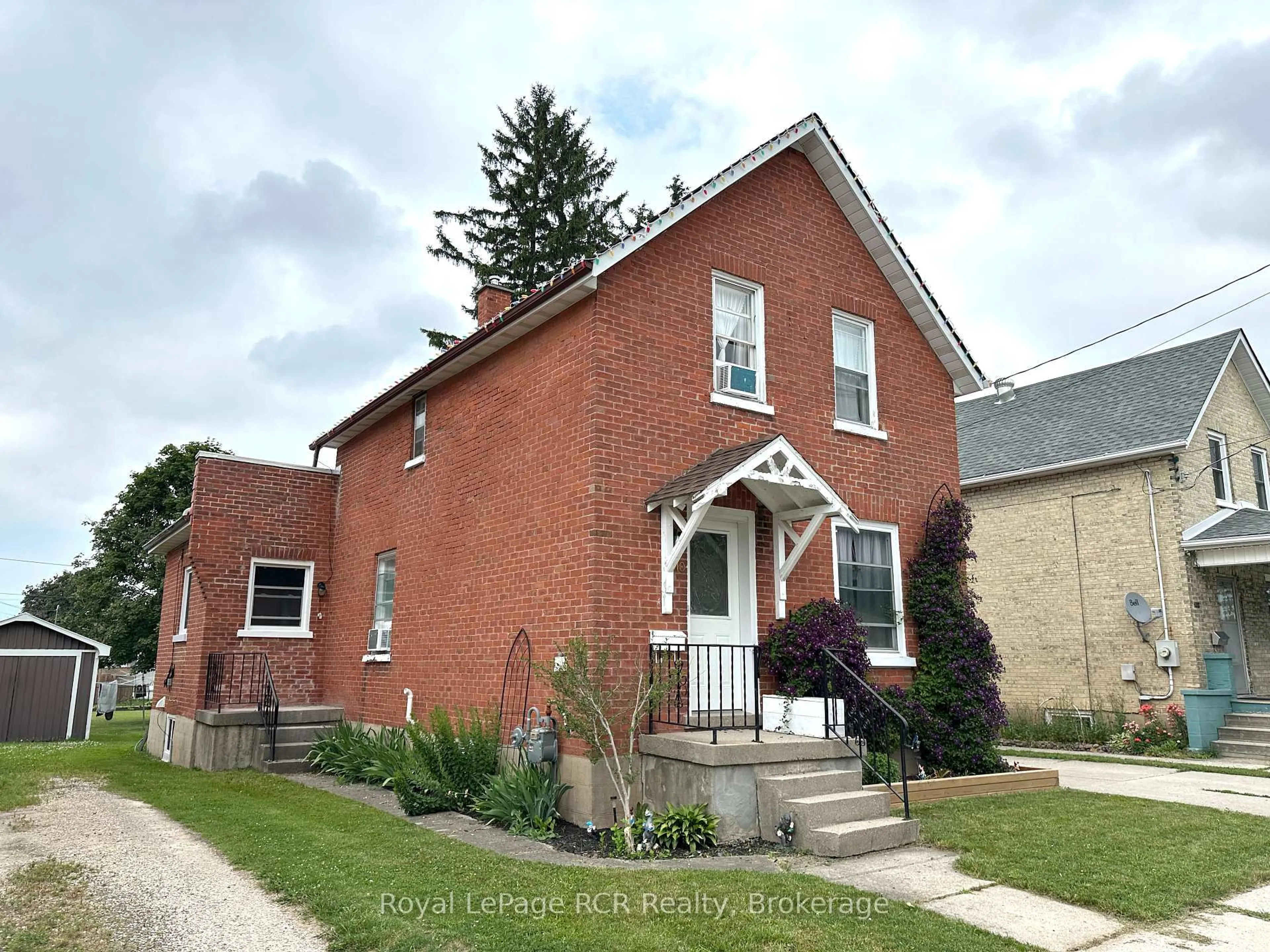 Home with brick exterior material, street for 510 12th St, Hanover Ontario N4N 1V9