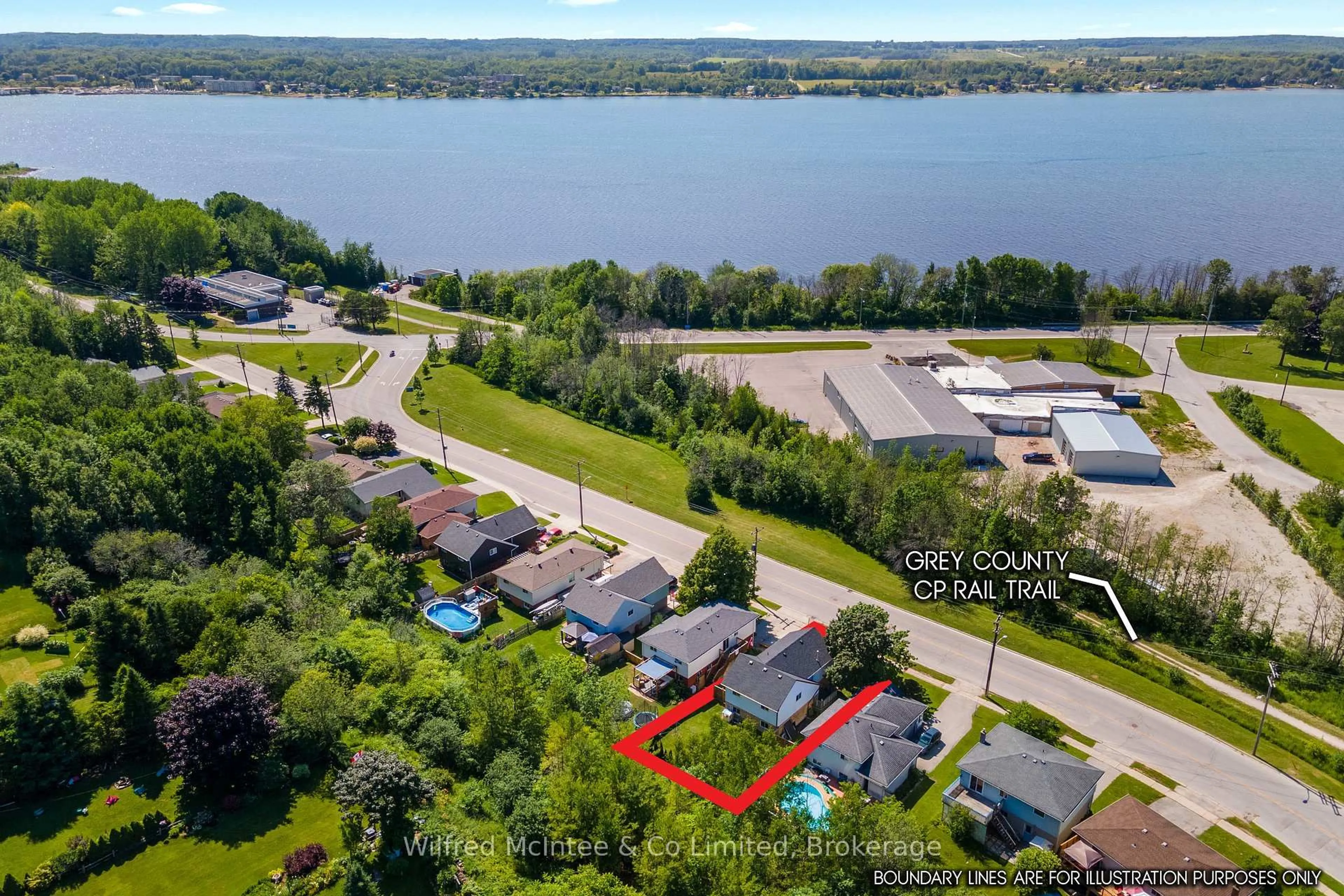 A pic from outside/outdoor area/front of a property/back of a property/a pic from drone, water/lake/river/ocean view for 2725 3rd Ave, Owen Sound Ontario N4K 2M5