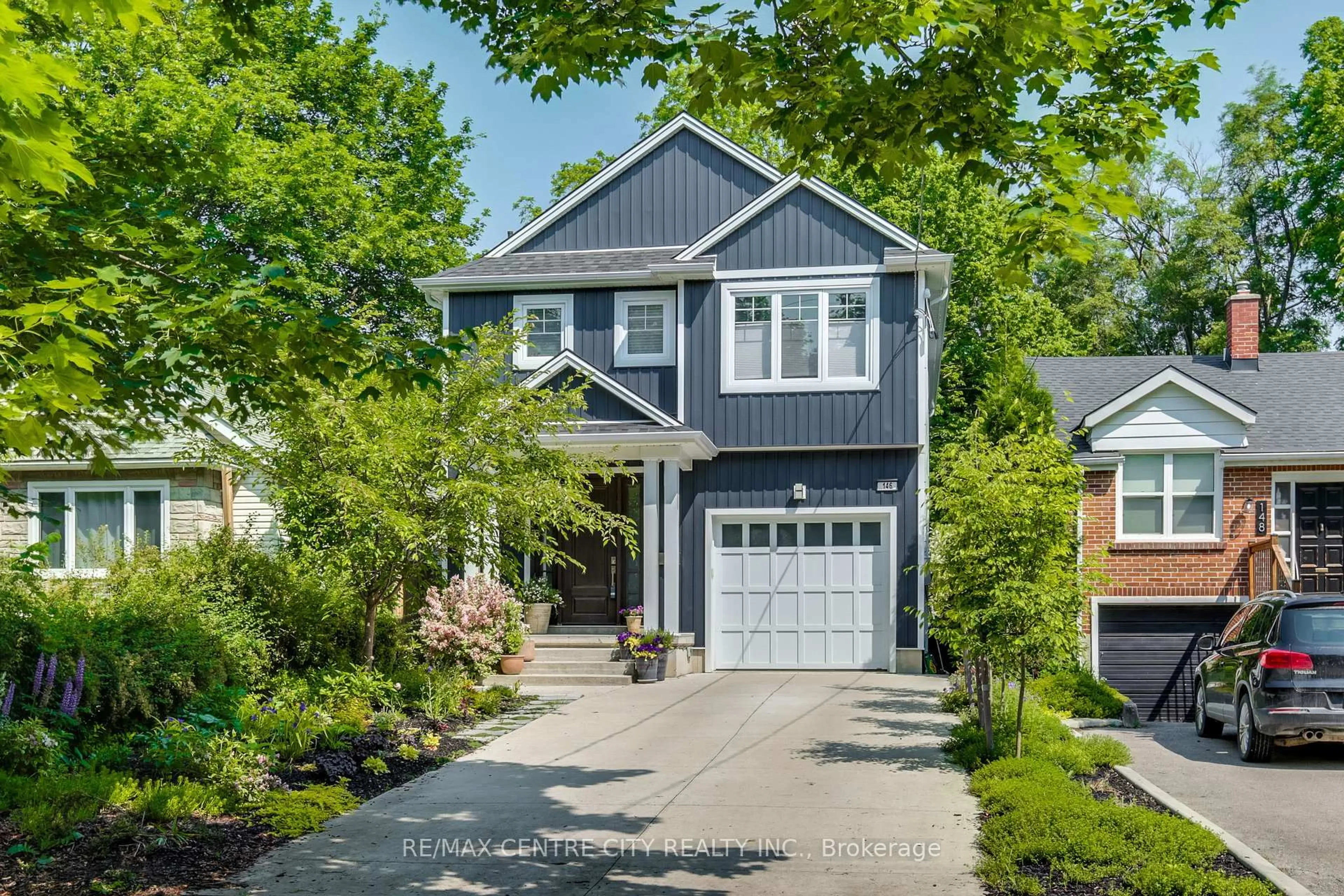 Home with brick exterior material, street for 146 Victoria St, London East Ontario N6A 2B7