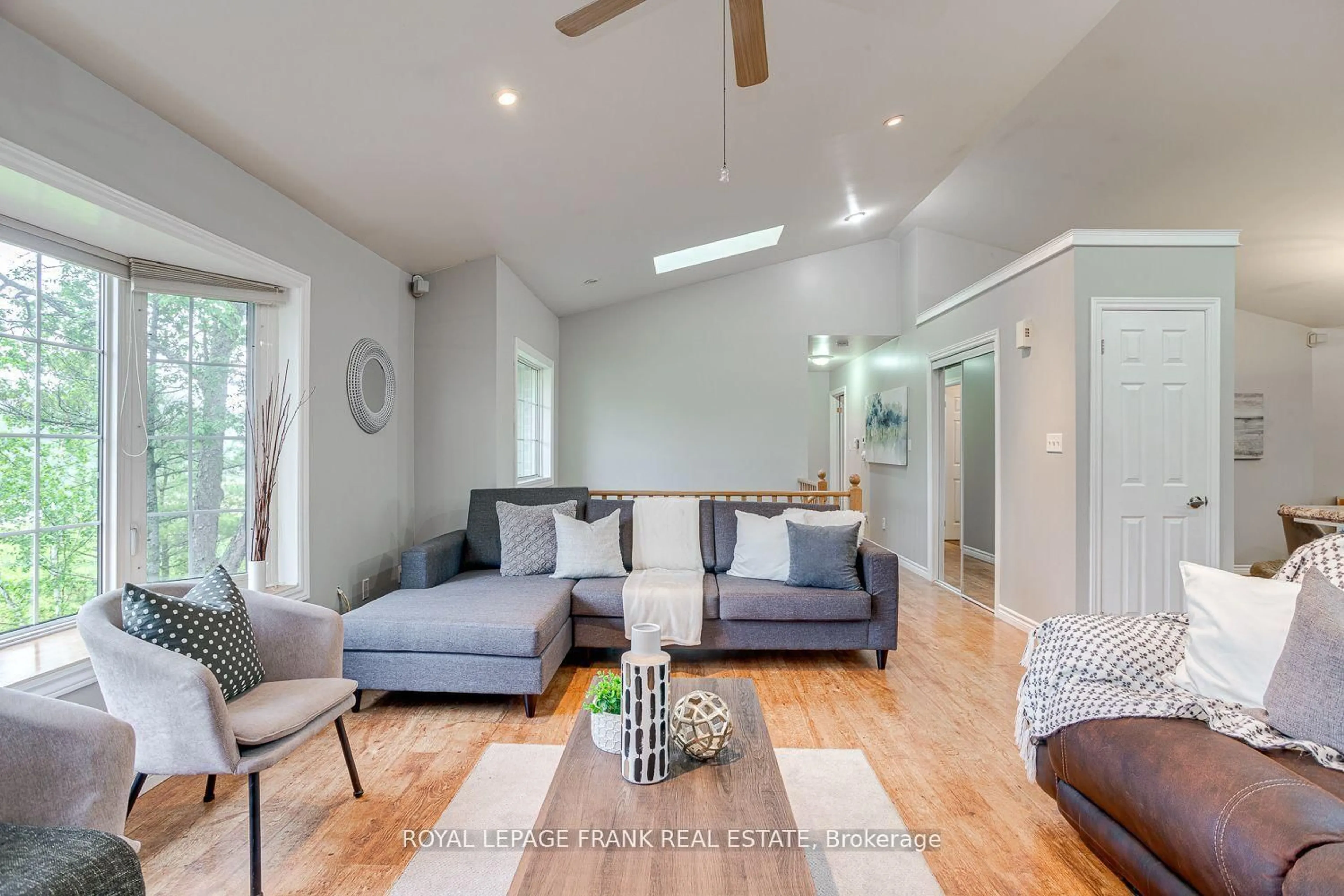 Living room with furniture, unknown for 10913 County 9 Rd, Alnwick/Haldimand Ontario K0K 2X0