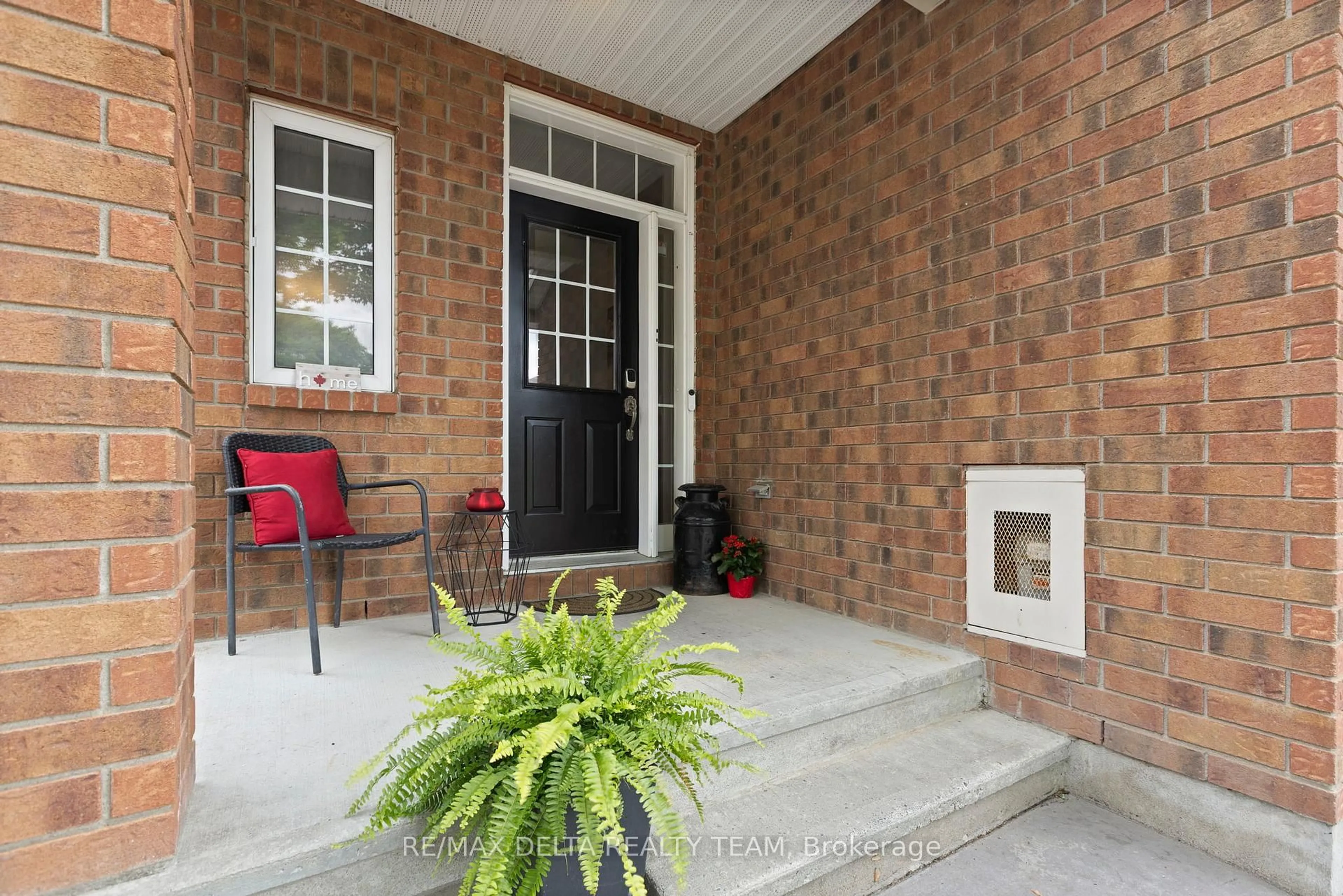 Unknown for 2070 Melette Cres, Ottawa Ontario K4A 4X2