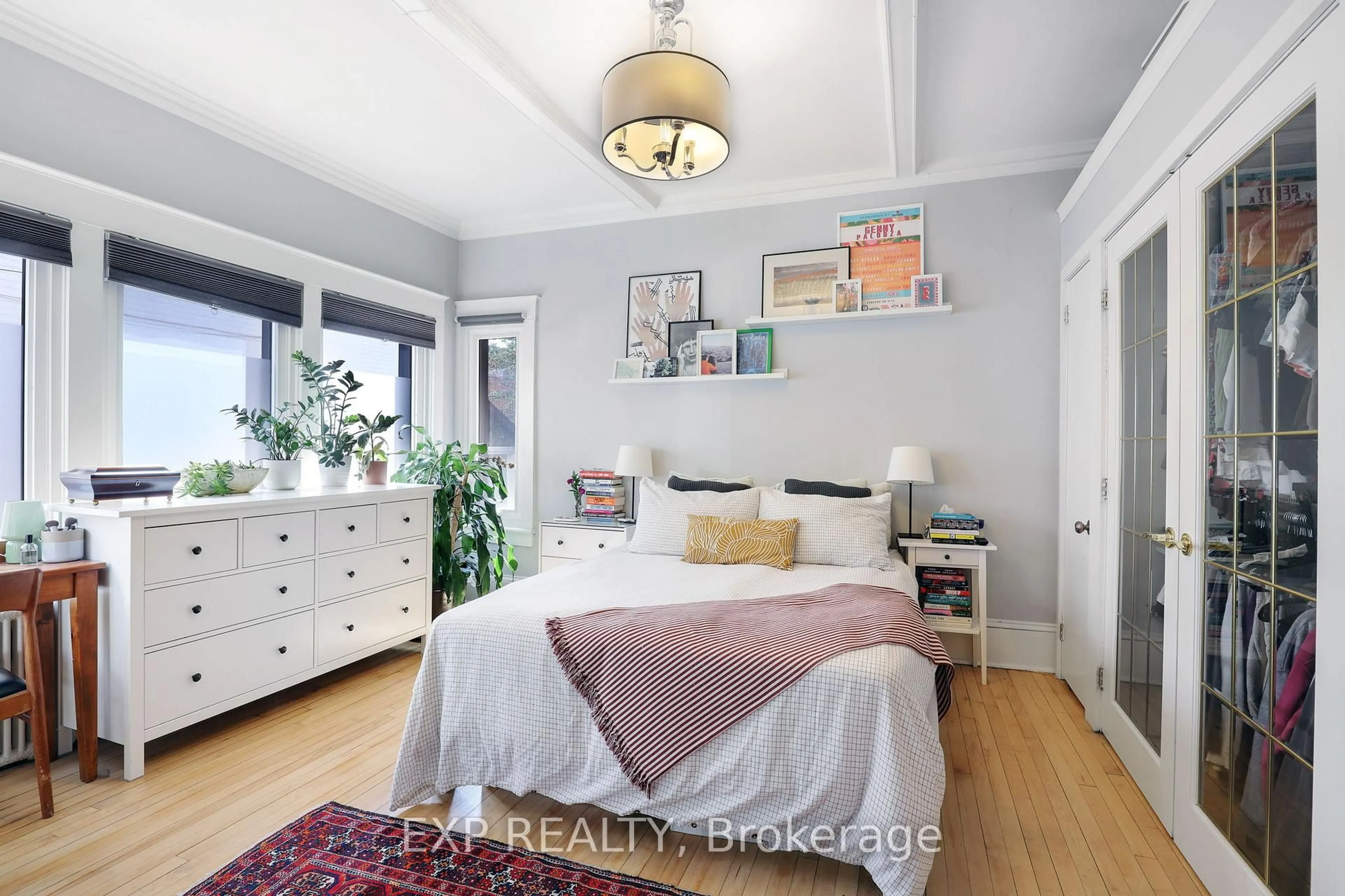 Bedroom with bed, unknown for 22 Delaware Ave, Ottawa Ontario K2P 0Z3