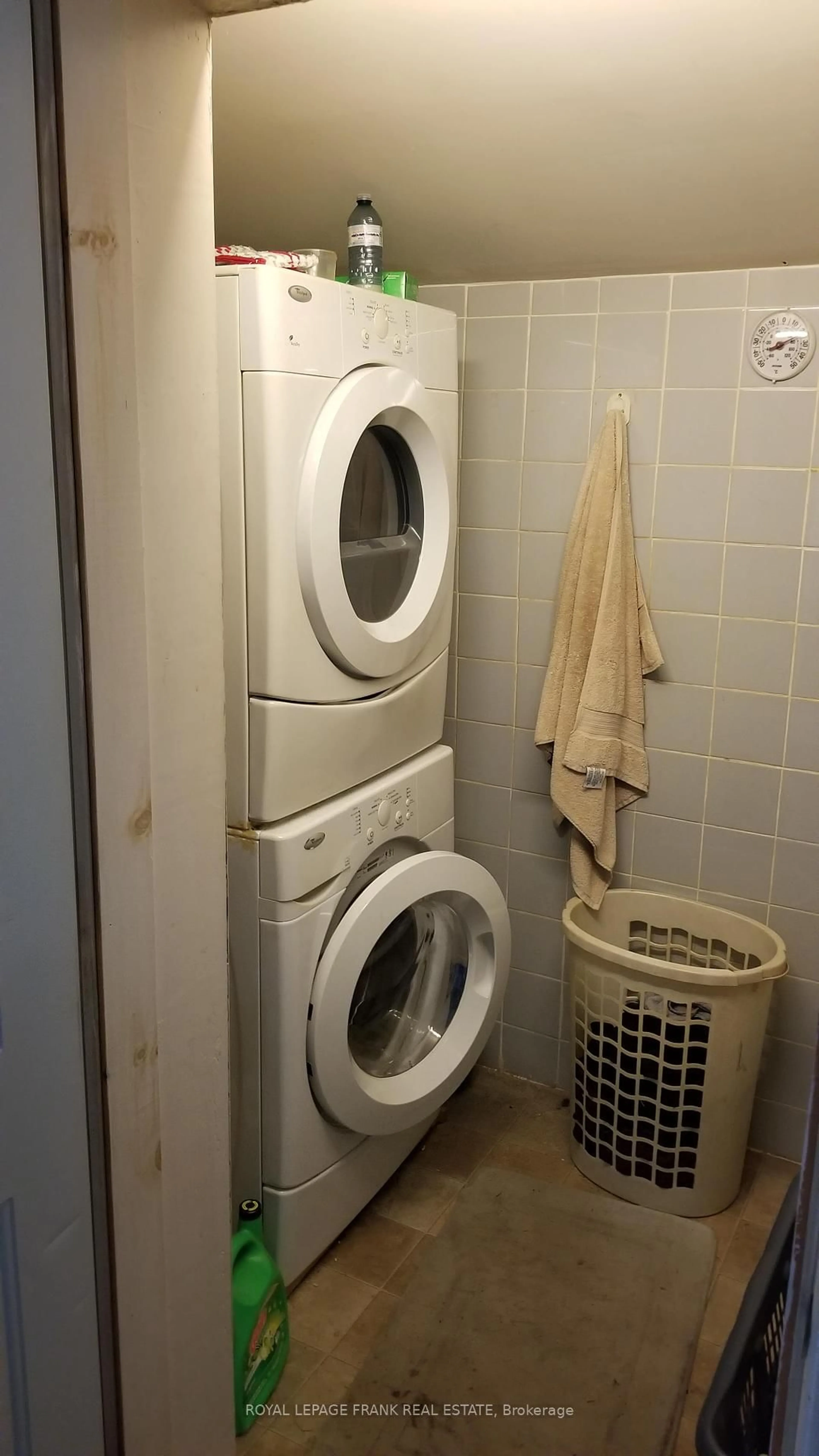 Laundry room for 31 Boulter Lake Rd, Maynooth Ontario K0L 2K0