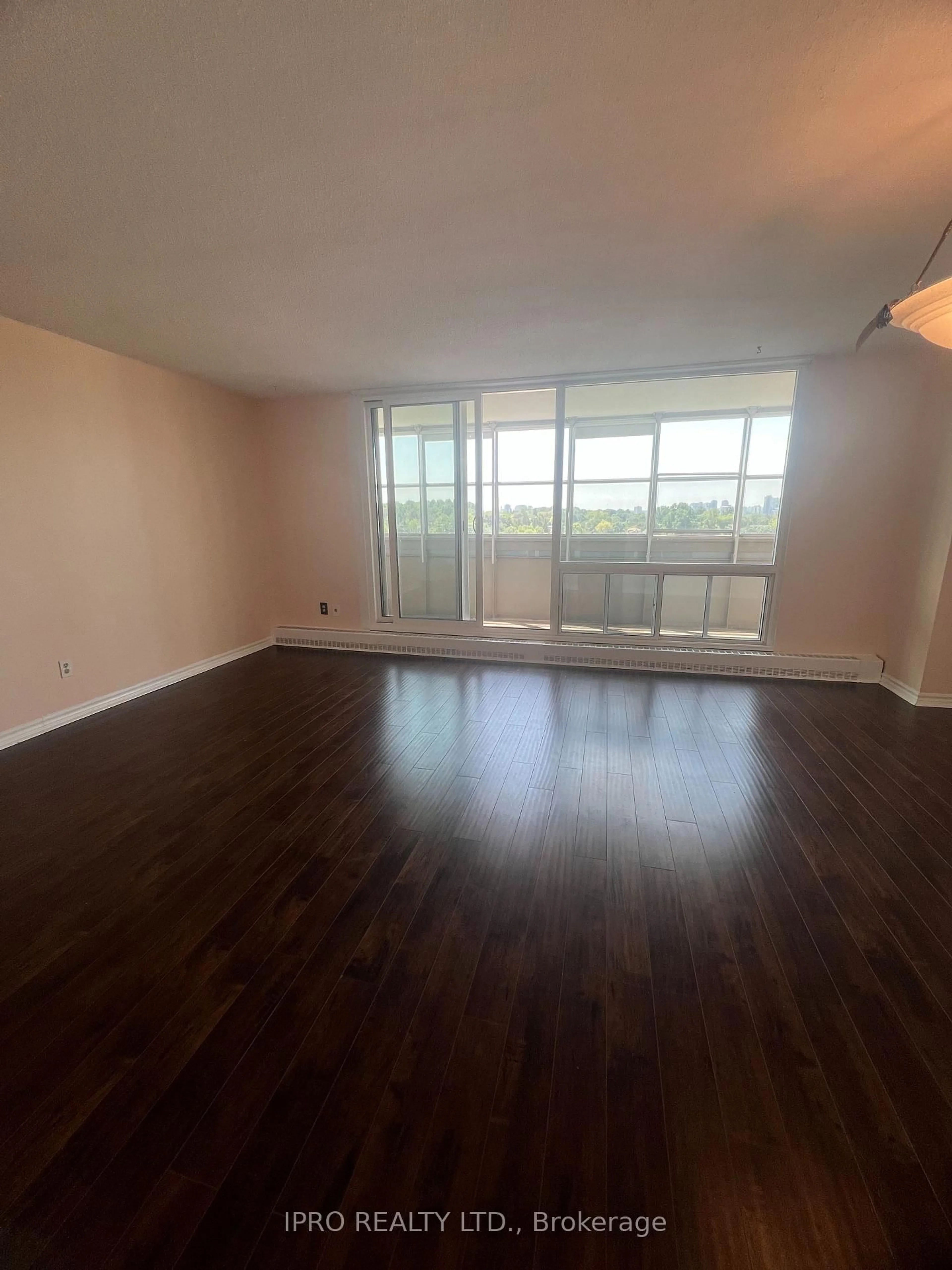 A pic of a room for 225 Harvard Pl #1202, Waterloo Ontario N2J 4H4