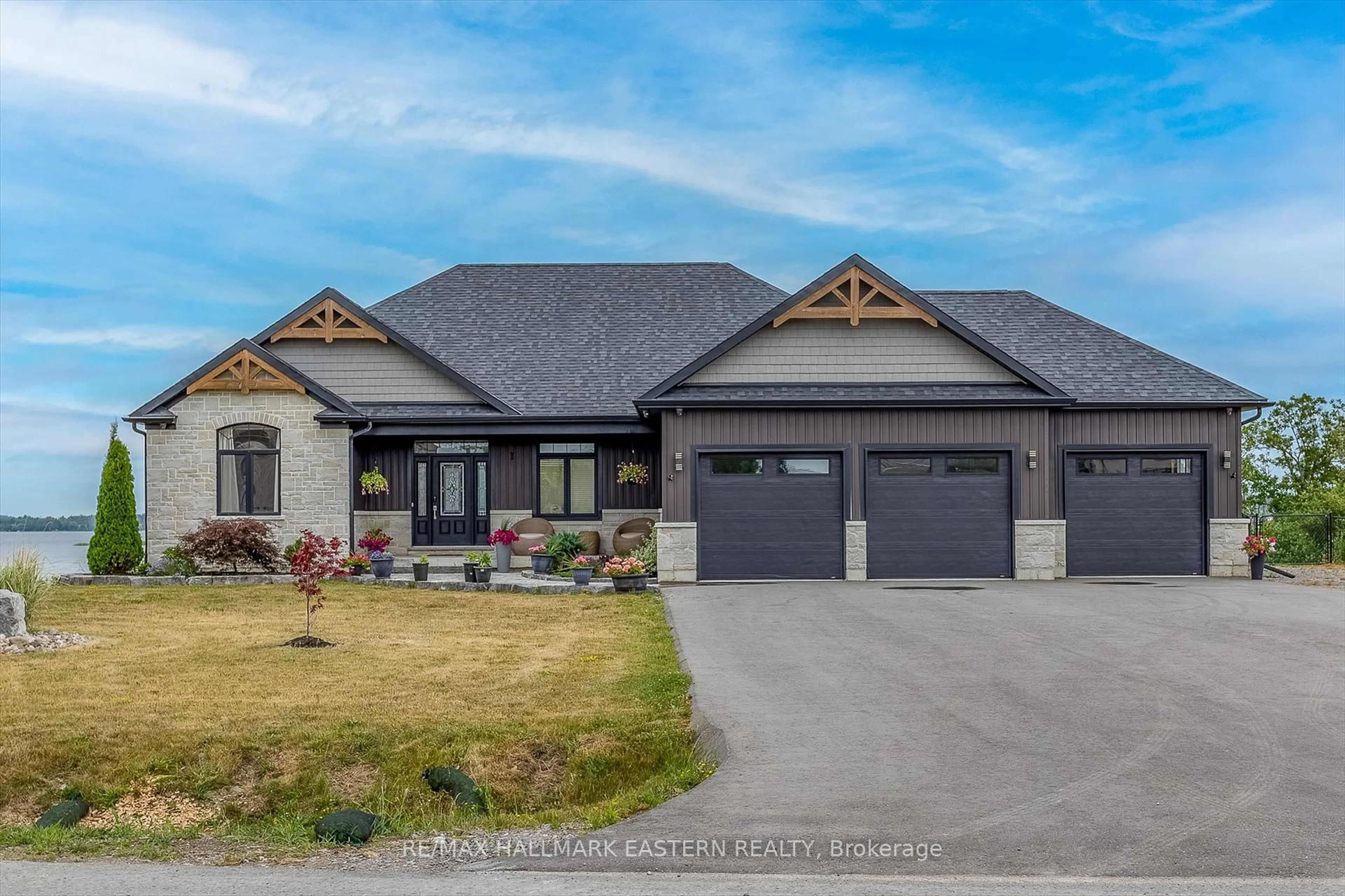 Home with brick exterior material, street for 35 Lakeview Cres, Kawartha Lakes Ontario K0M 1A0