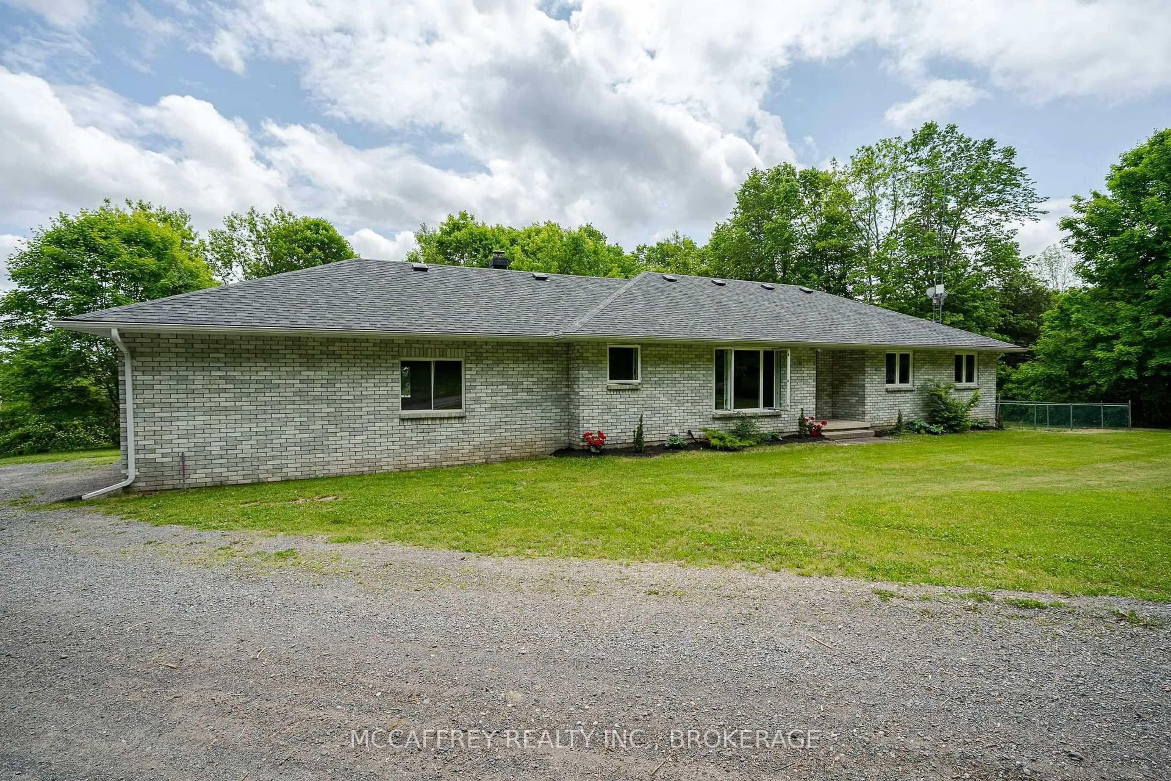 A pic from outside/outdoor area/front of a property/back of a property/a pic from drone, unknown for 51 Luffman Rd, Tweed Ontario K0K 2L0