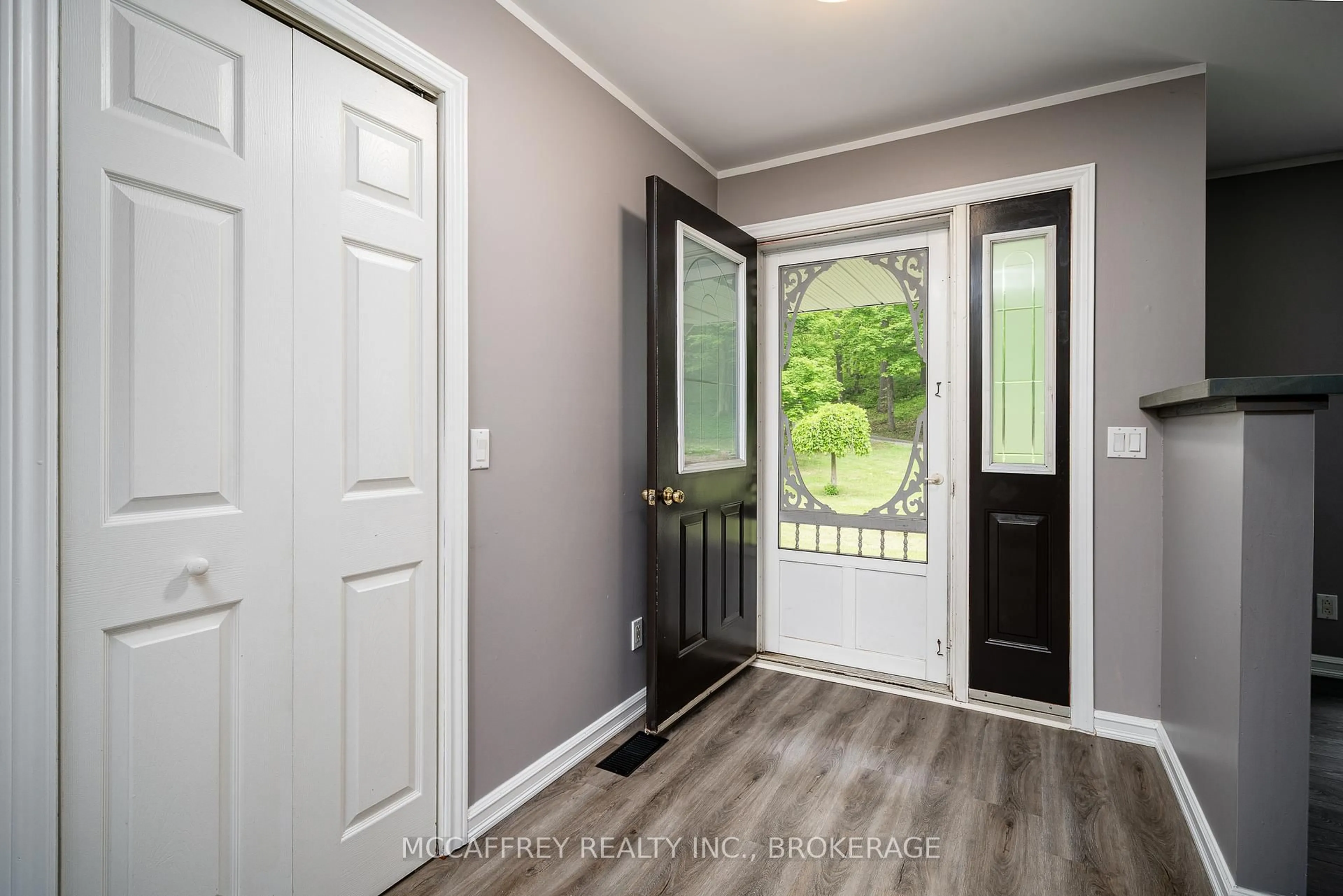 Indoor entryway for 51 Luffman Rd, Tweed Ontario K0K 2L0