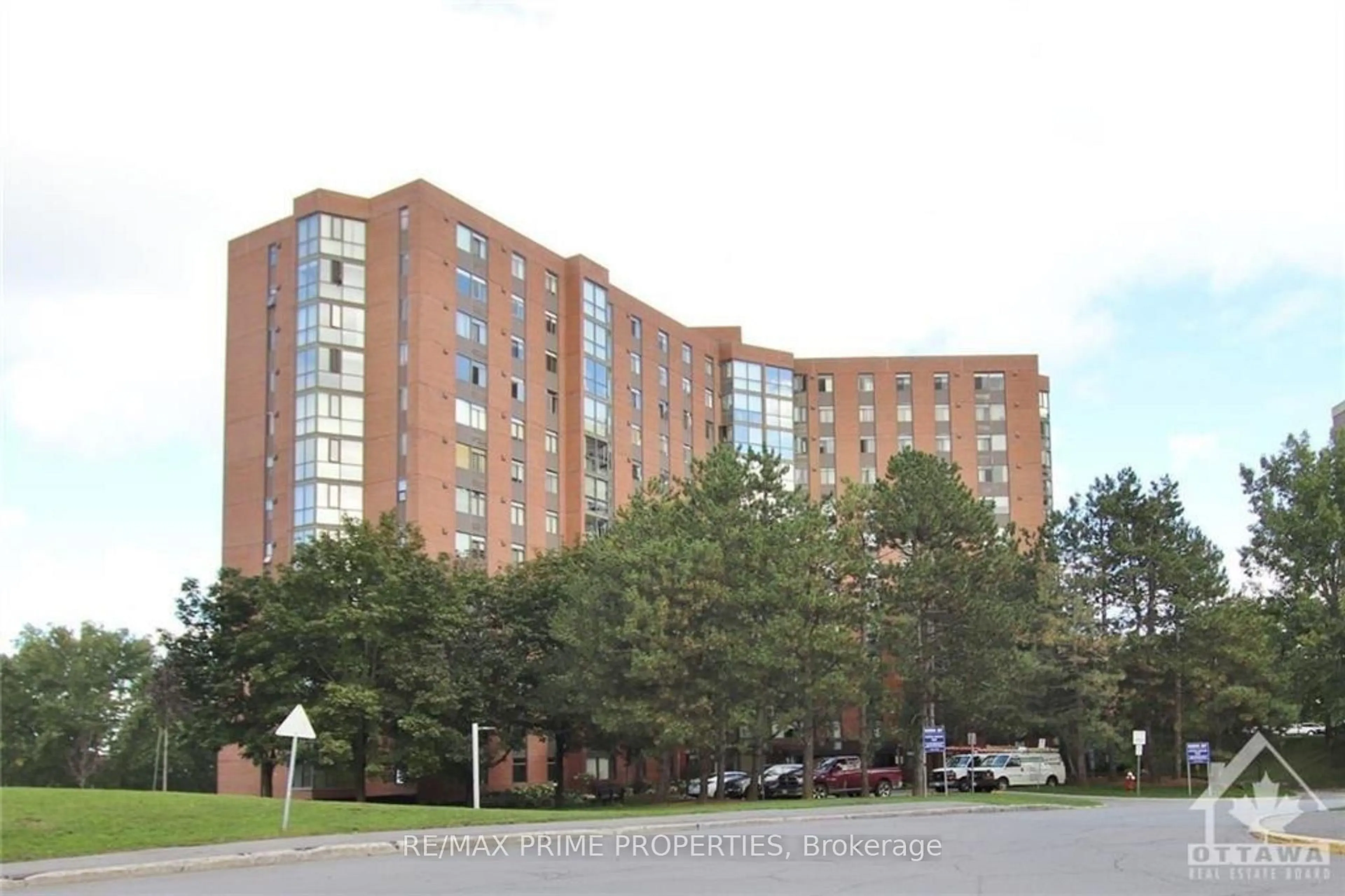 Unknown for 2871 RICHMOND Rd #410, Ottawa Ontario K2B 8M5