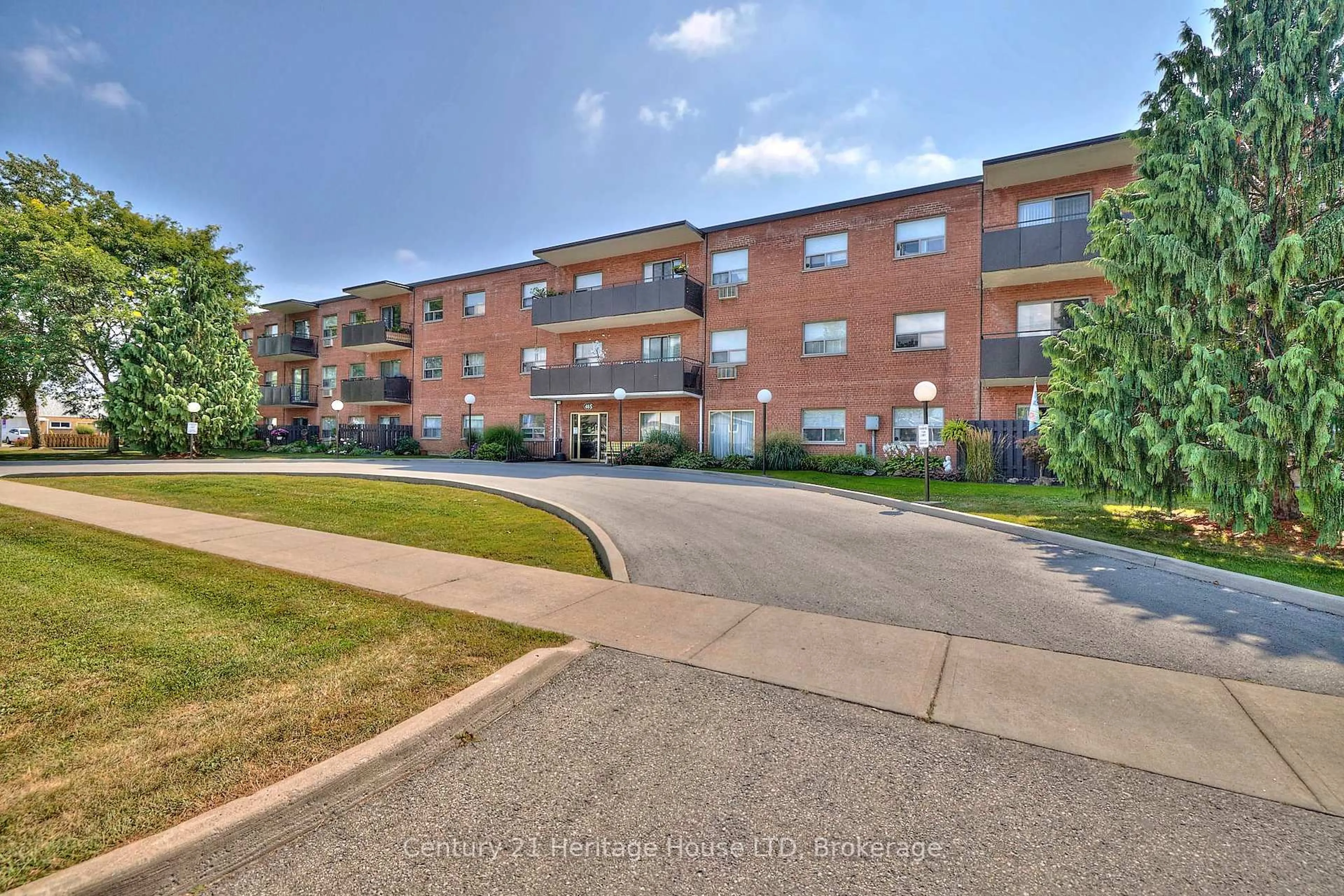 A pic from outside/outdoor area/front of a property/back of a property/a pic from drone, street for 485 Thorold Rd #205, Welland Ontario L3C 3X1