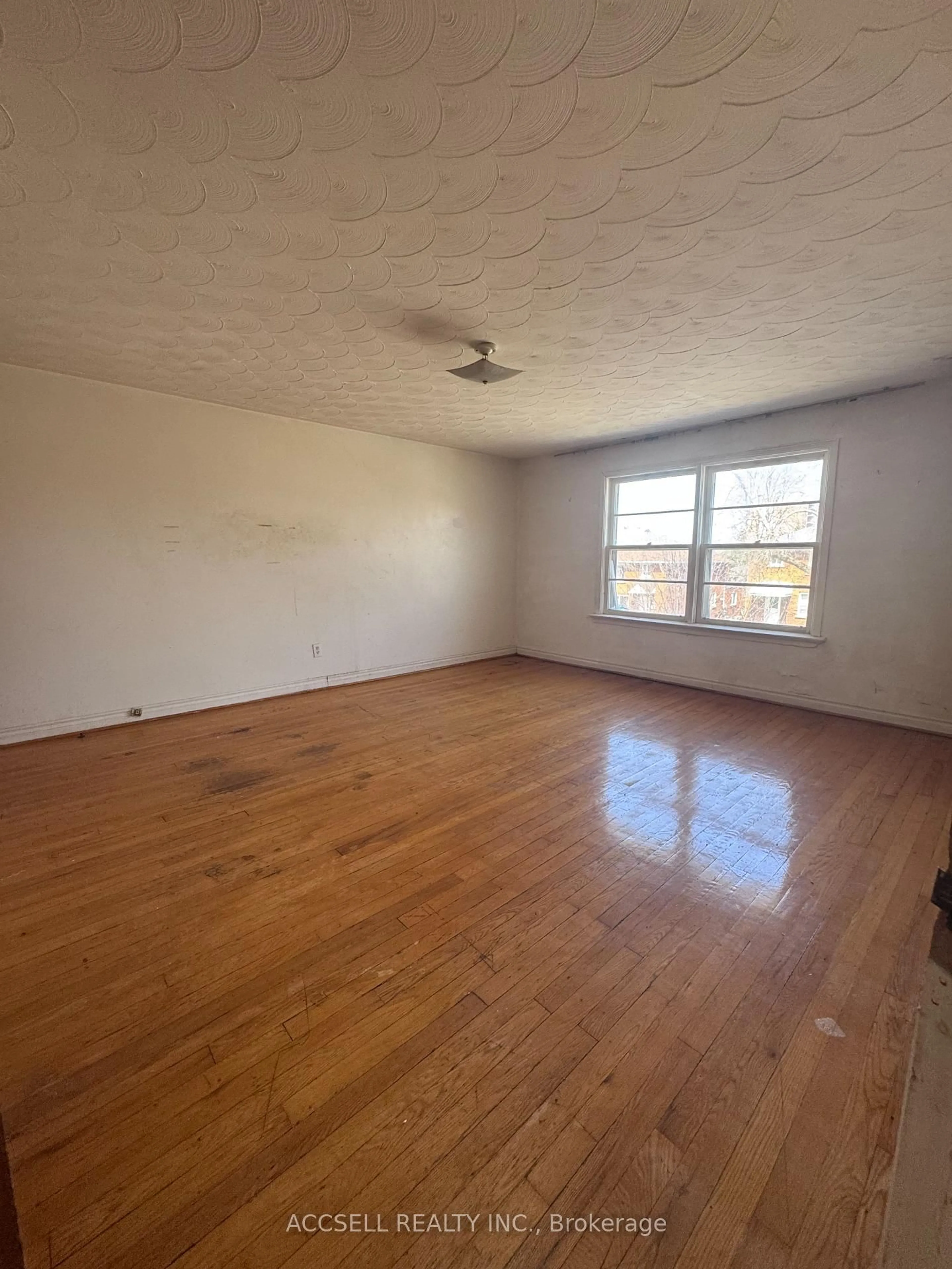 A pic of a room for 1122 Aldea Ave, Ottawa Ontario K1H 8C2