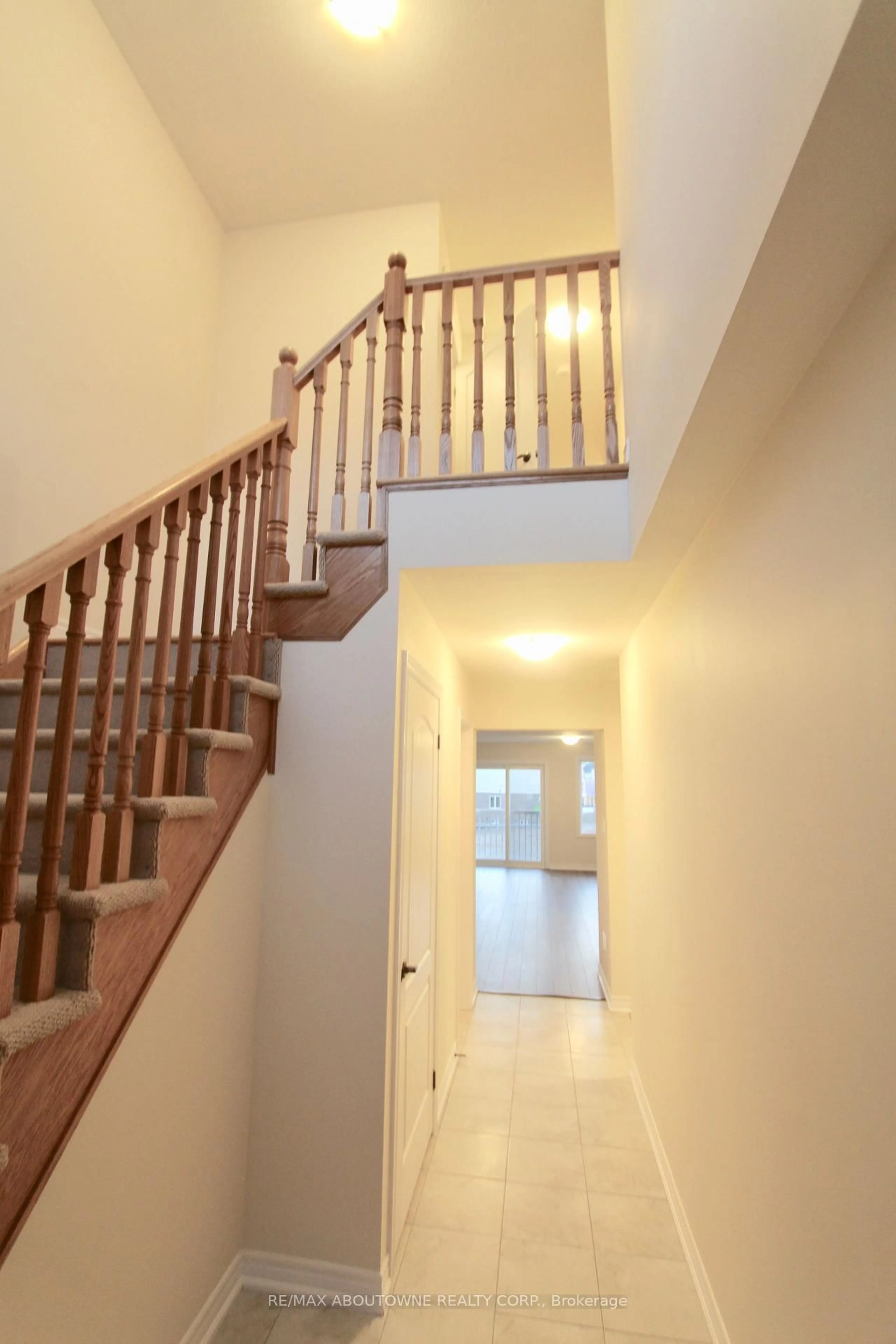 Unknown for 177 Law Dr, Guelph Ontario N1E 0E7