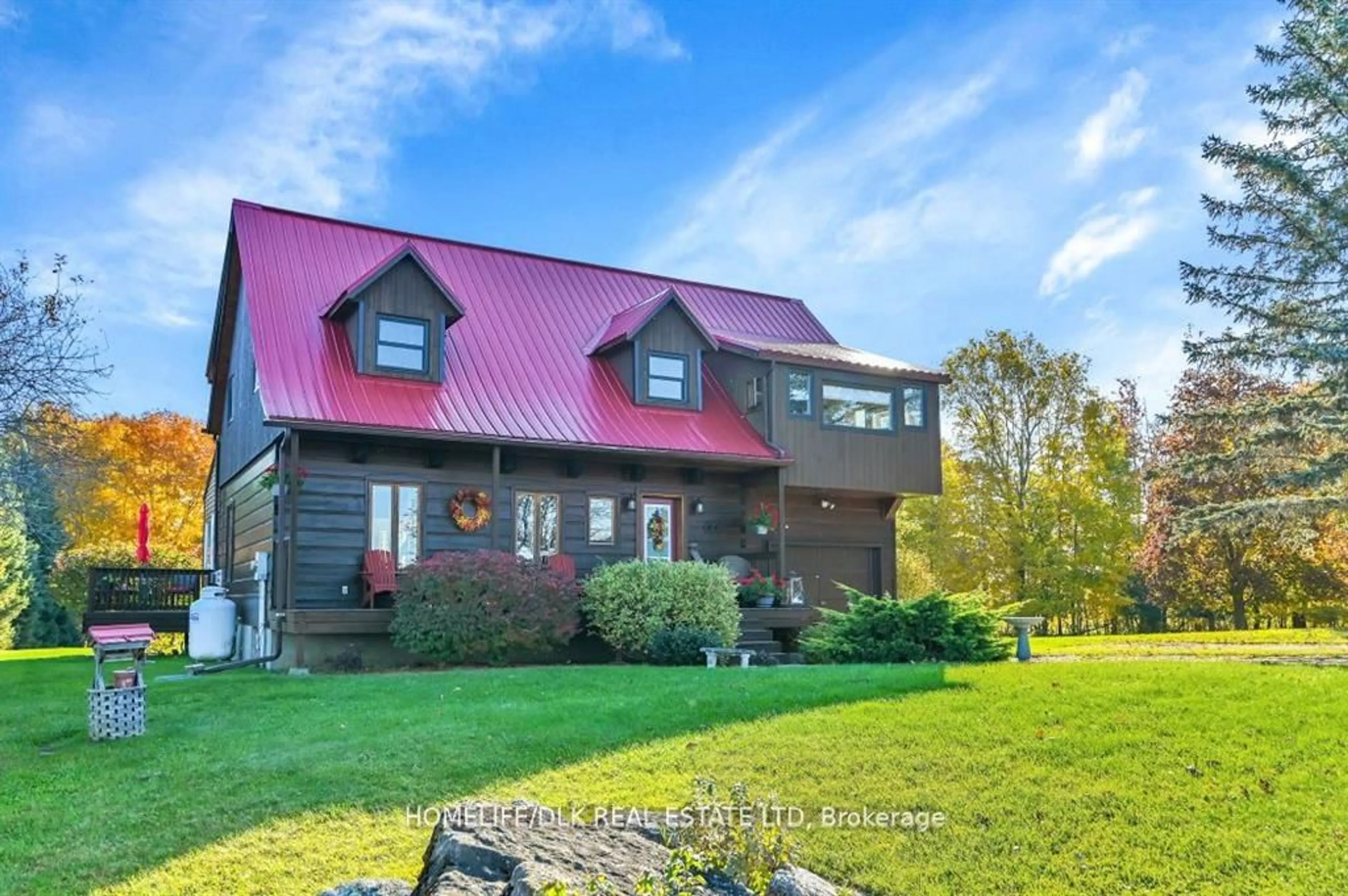 Home with vinyl exterior material, mountain view for 81 Trotters Lane, Rideau Lakes Ontario K0G 1X0