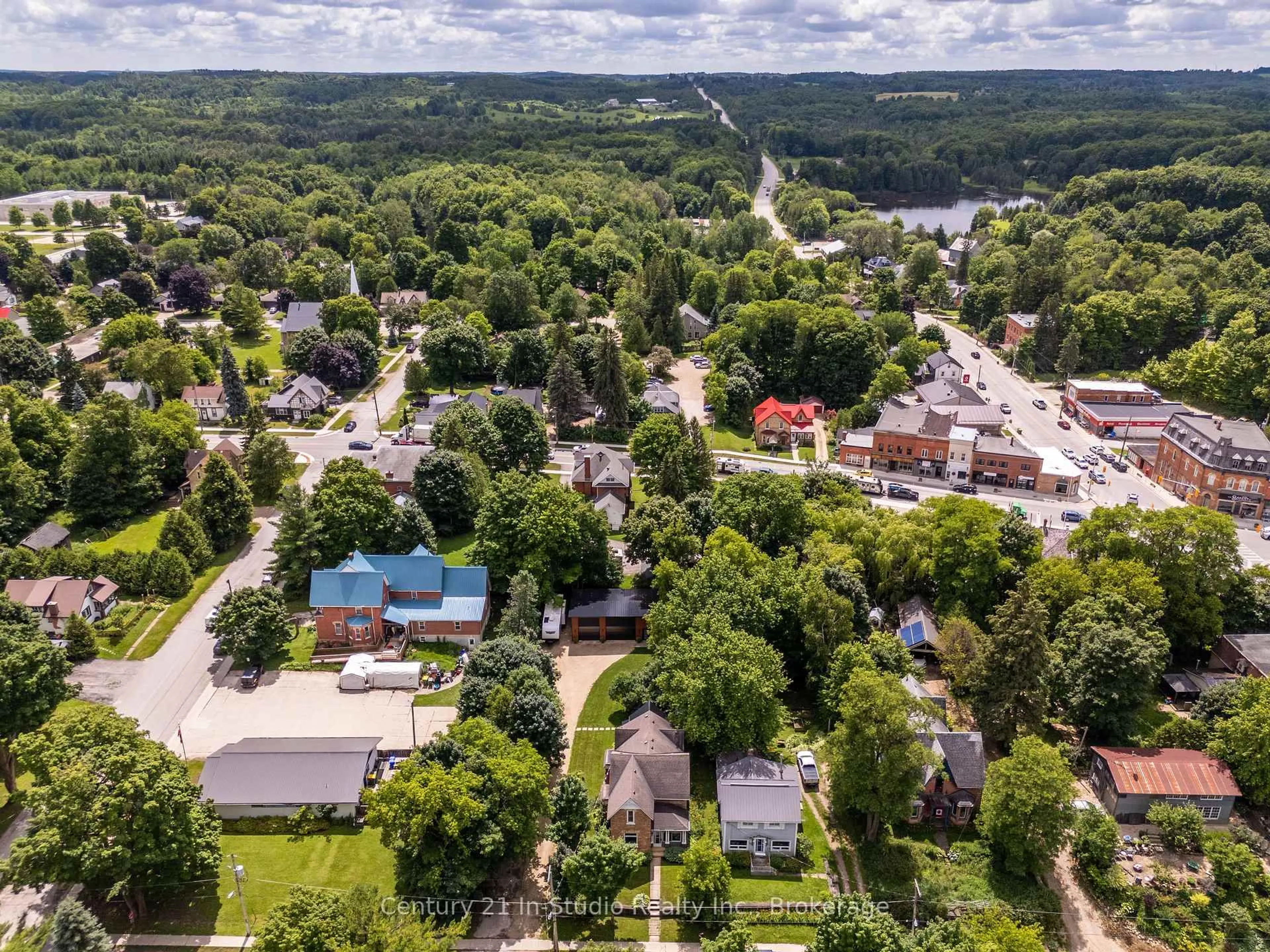 A pic from outside/outdoor area/front of a property/back of a property/a pic from drone, street for 16 Peter St, Grey Highlands Ontario N0C 1E0