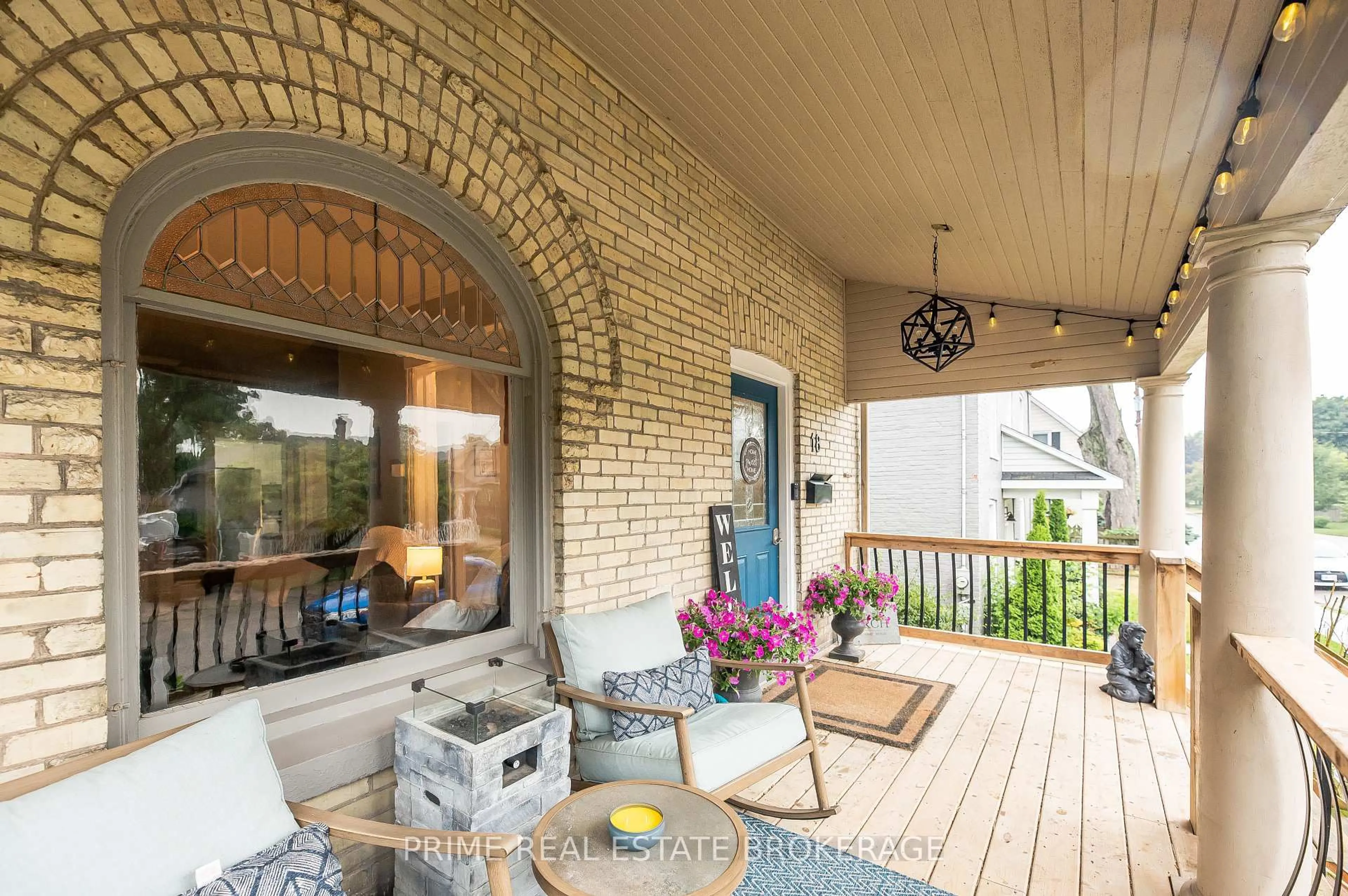 Home with brick exterior material, street for 18 Victoria St, St. Thomas Ontario N5R 2E5