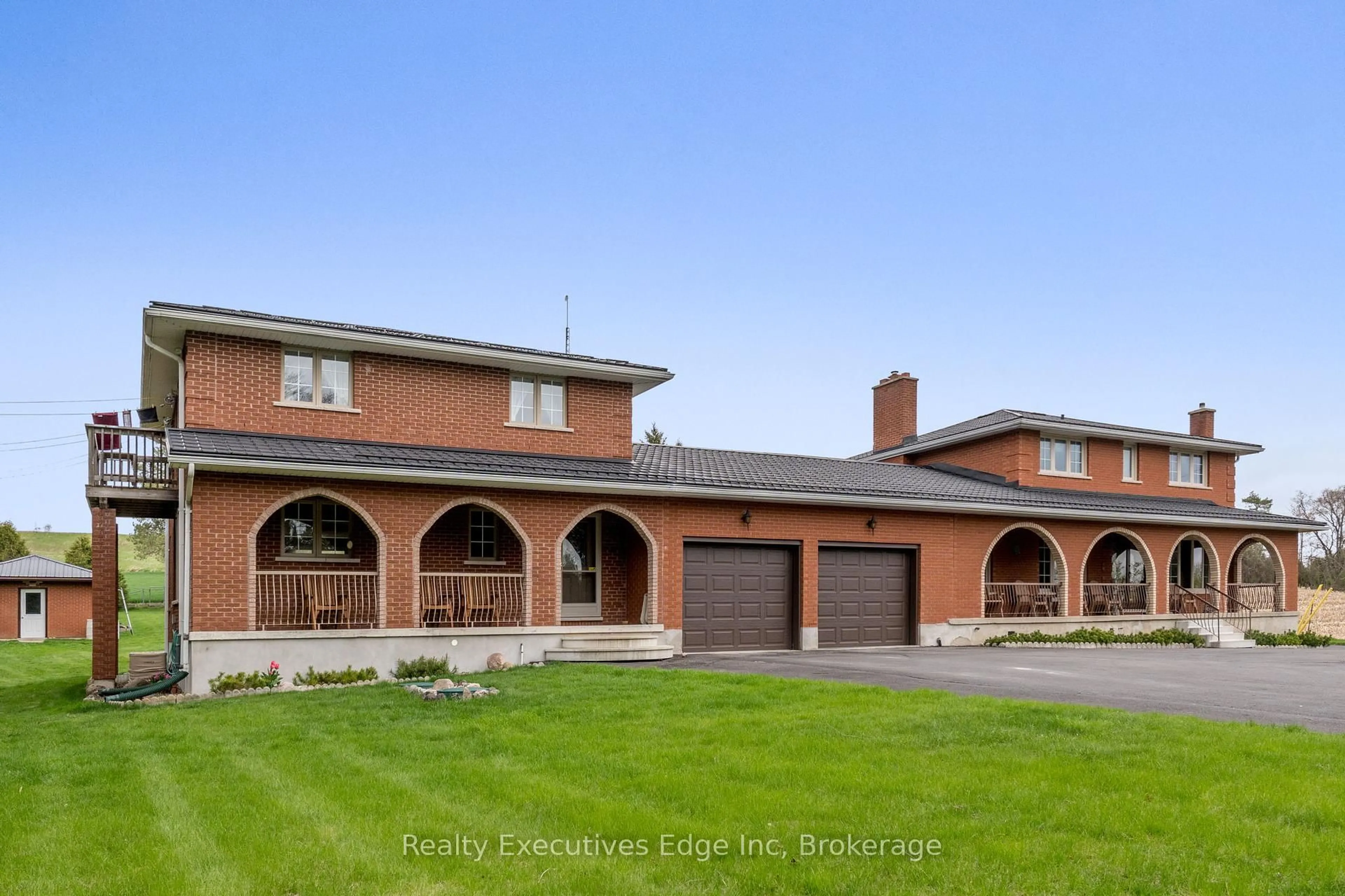 Home with brick exterior material, street for 5601 Fifth Line, Guelph/Eramosa Ontario N0B 2K0