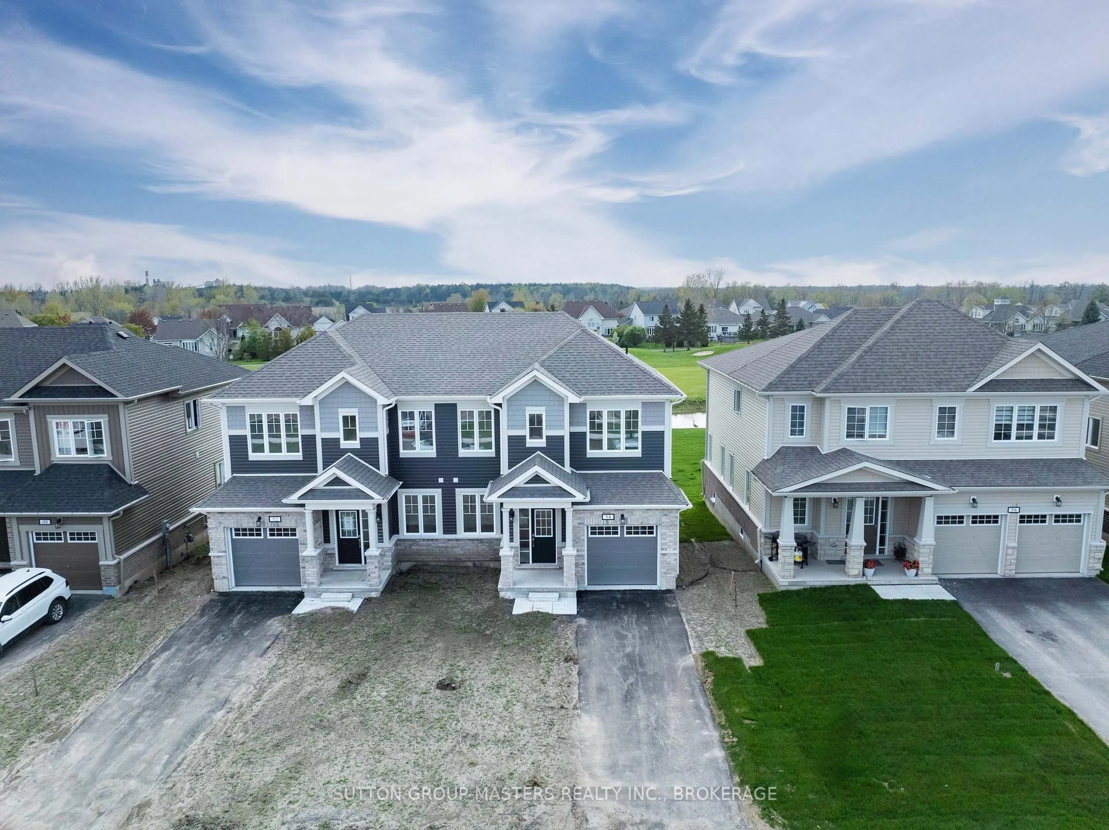 A pic from outside/outdoor area/front of a property/back of a property/a pic from drone, unknown for 54 Golf Links Dr, Bath Ontario K0H 1G0