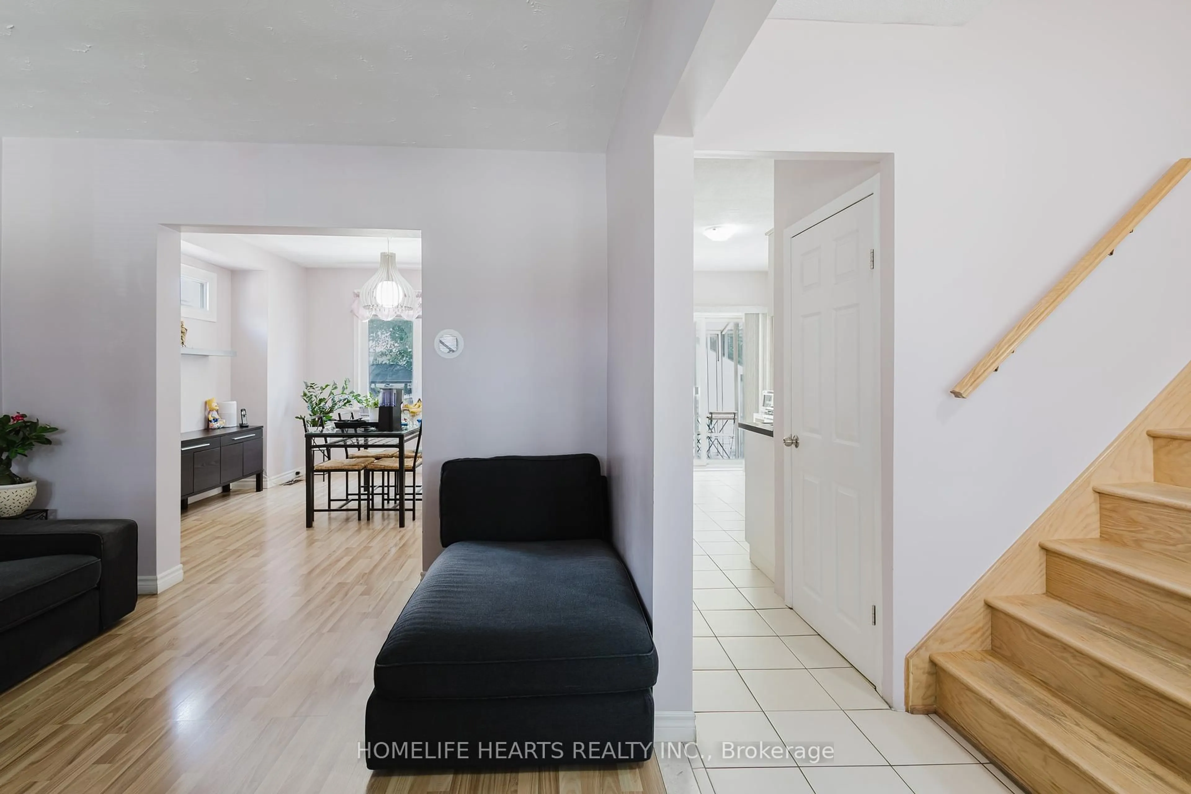 Unknown for 71 Kenilworth Ave, Hamilton Ontario L8K 2T1