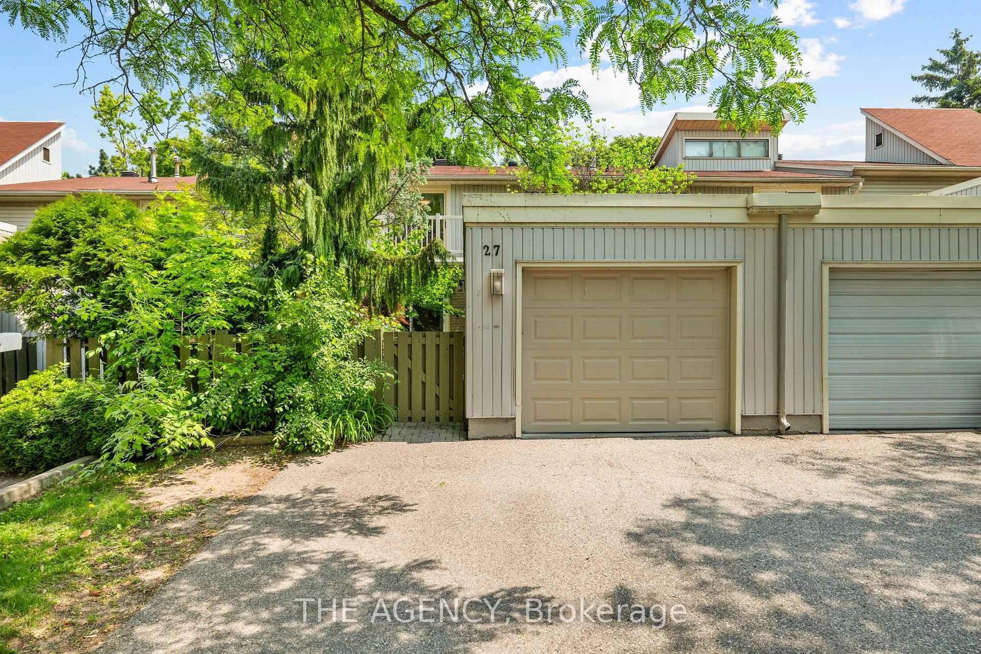 Unknown for 27 WILSONVIEW Ave, Guelph Ontario N1G 2W5