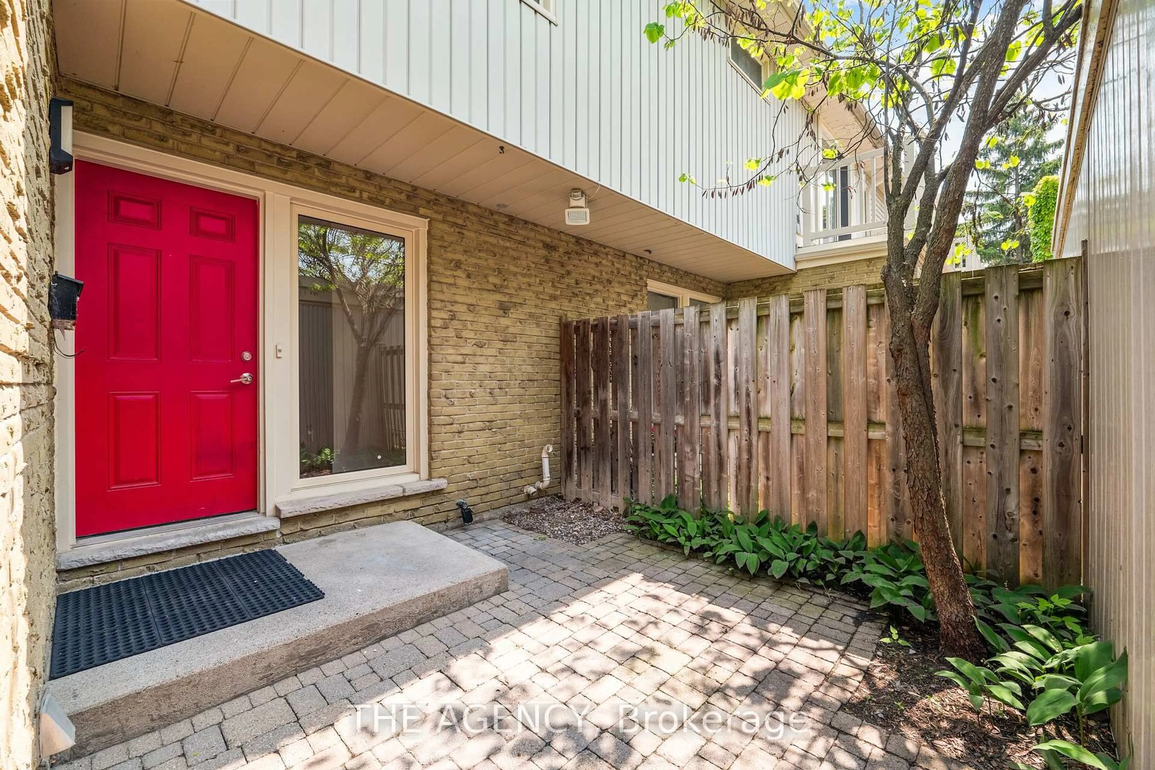 Unknown for 27 WILSONVIEW Ave, Guelph Ontario N1G 2W5