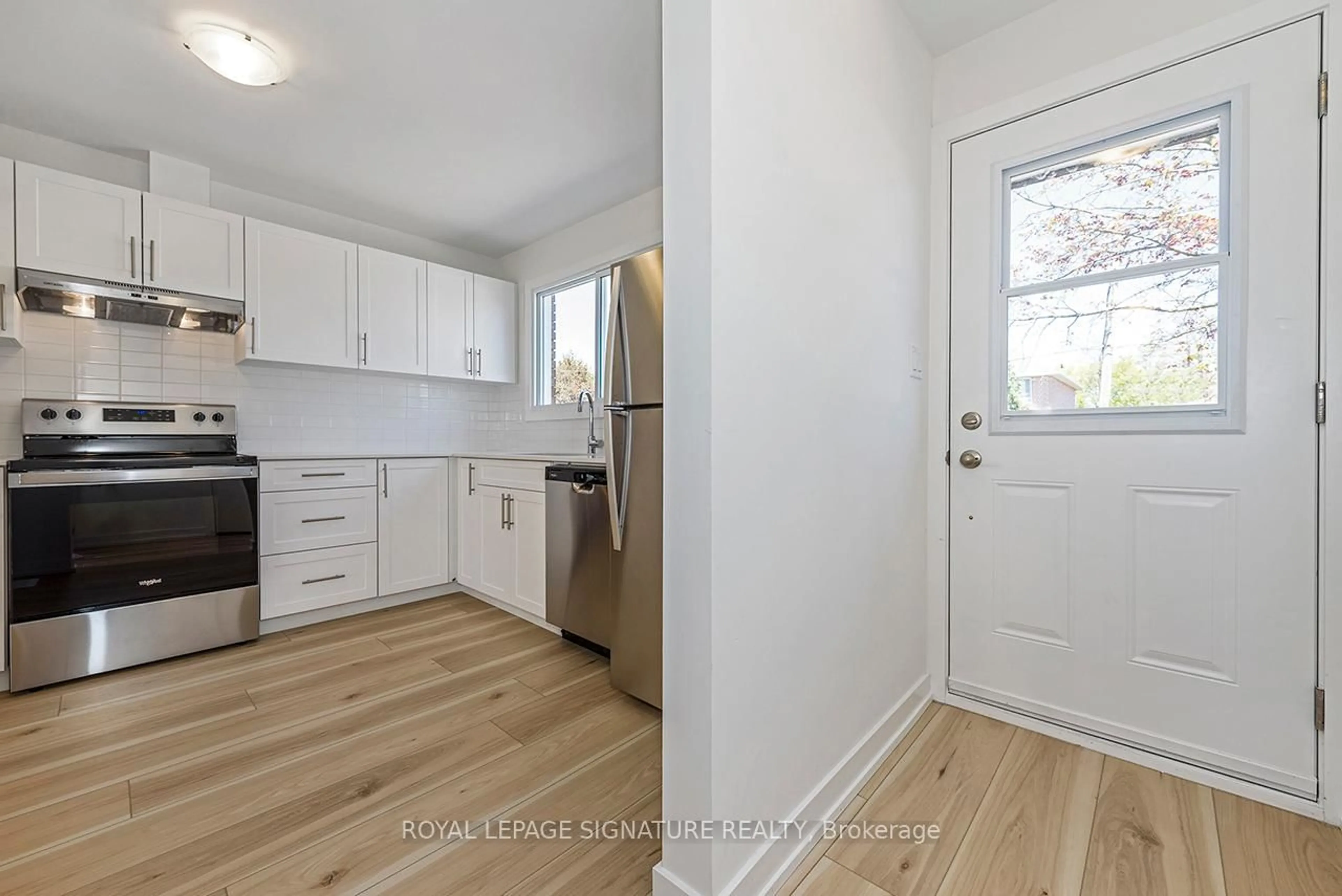 Unknown for 20 Anna Capri Dr #15, Hamilton Ontario L8W 1M6