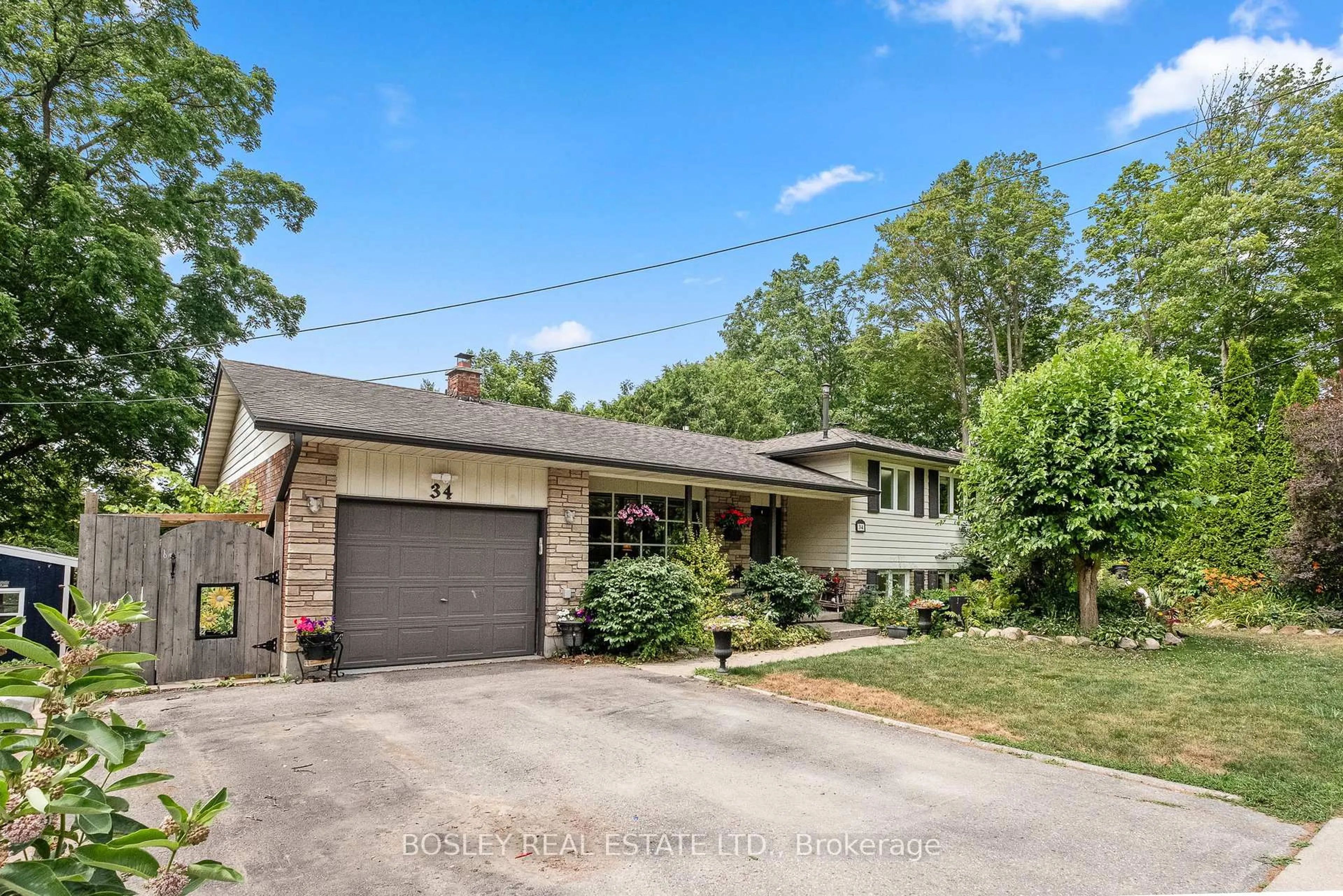Home with brick exterior material, street for 34 Martha St, Port Hope Ontario L1A 2Y4