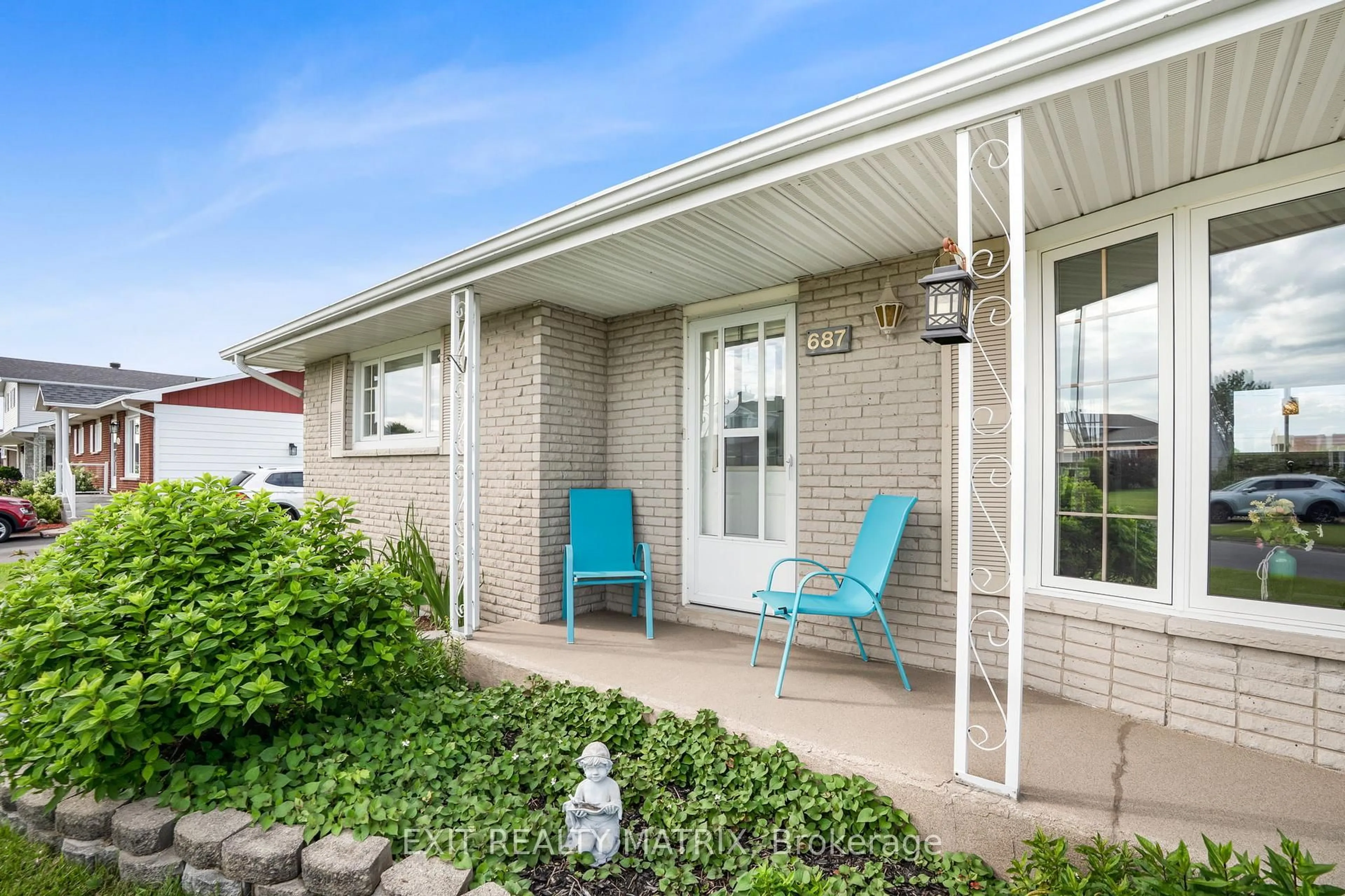 Unknown for 687 Rejane Cres, Hawkesbury Ontario K6A 2K7