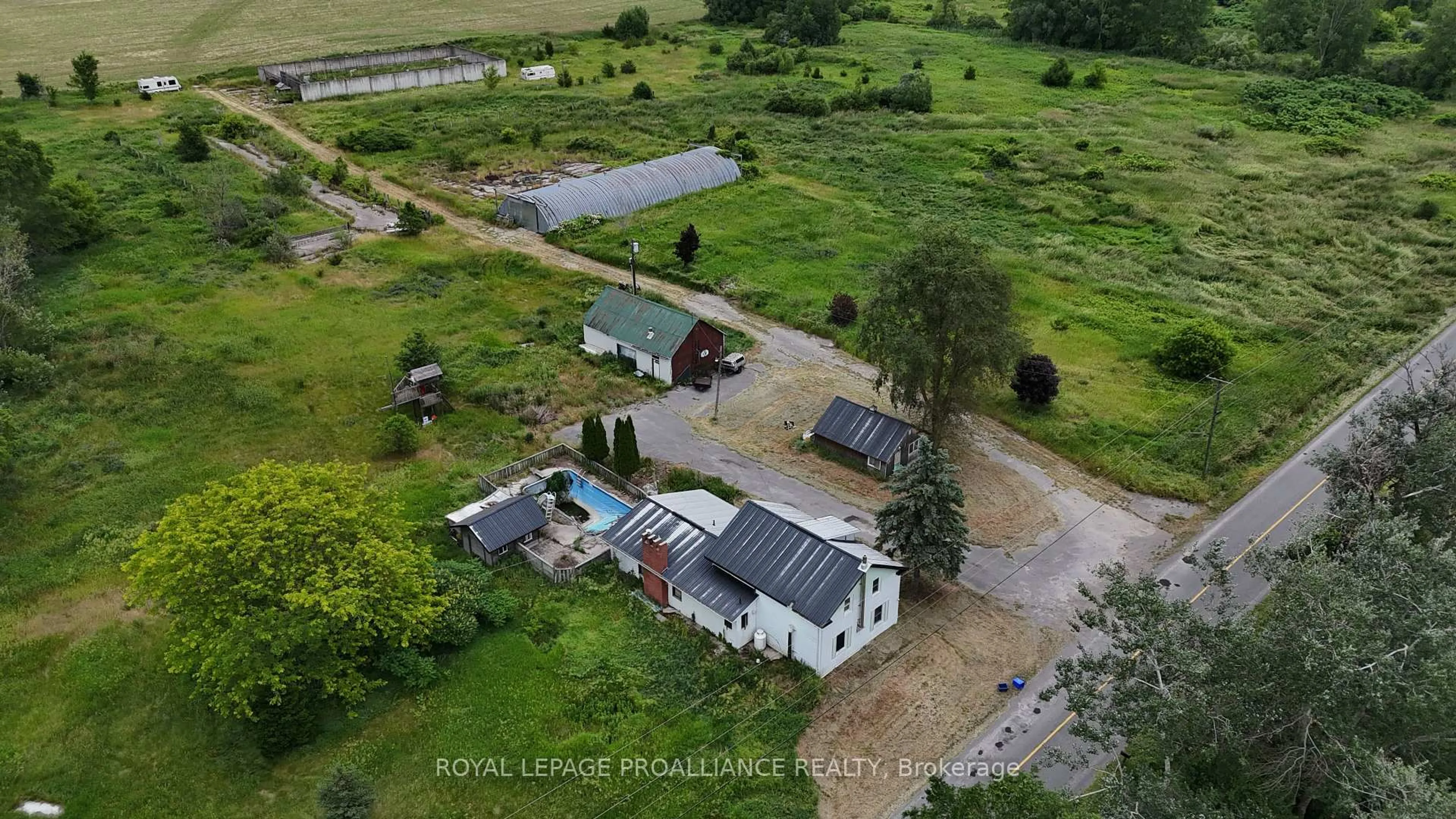 A pic from outside/outdoor area/front of a property/back of a property/a pic from drone, building for 53 Maple View Rd, Hastings Ontario K0K 2C0