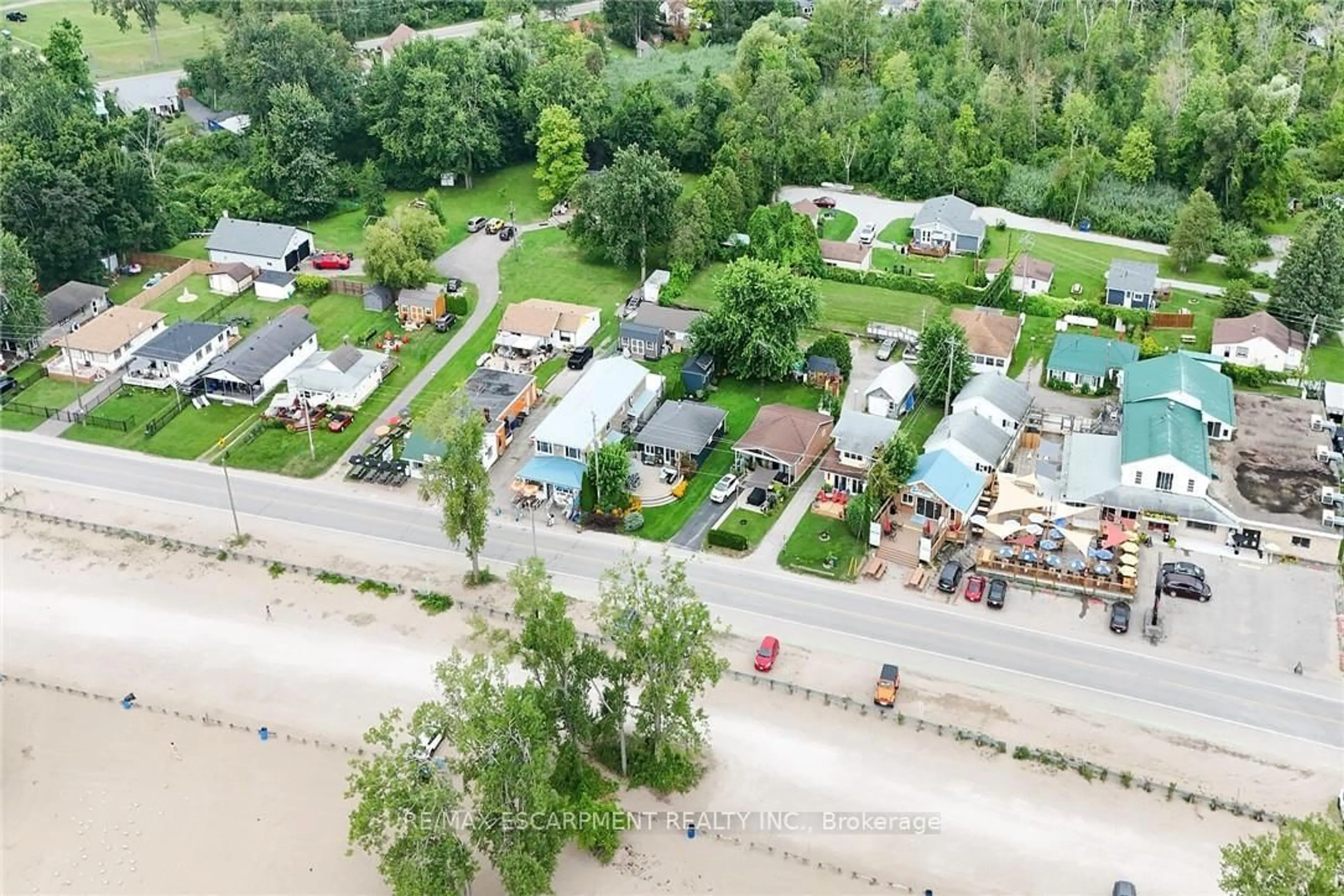 A pic from outside/outdoor area/front of a property/back of a property/a pic from drone, street for 99 Cedar Dr, Norfolk Ontario N0E 1T0