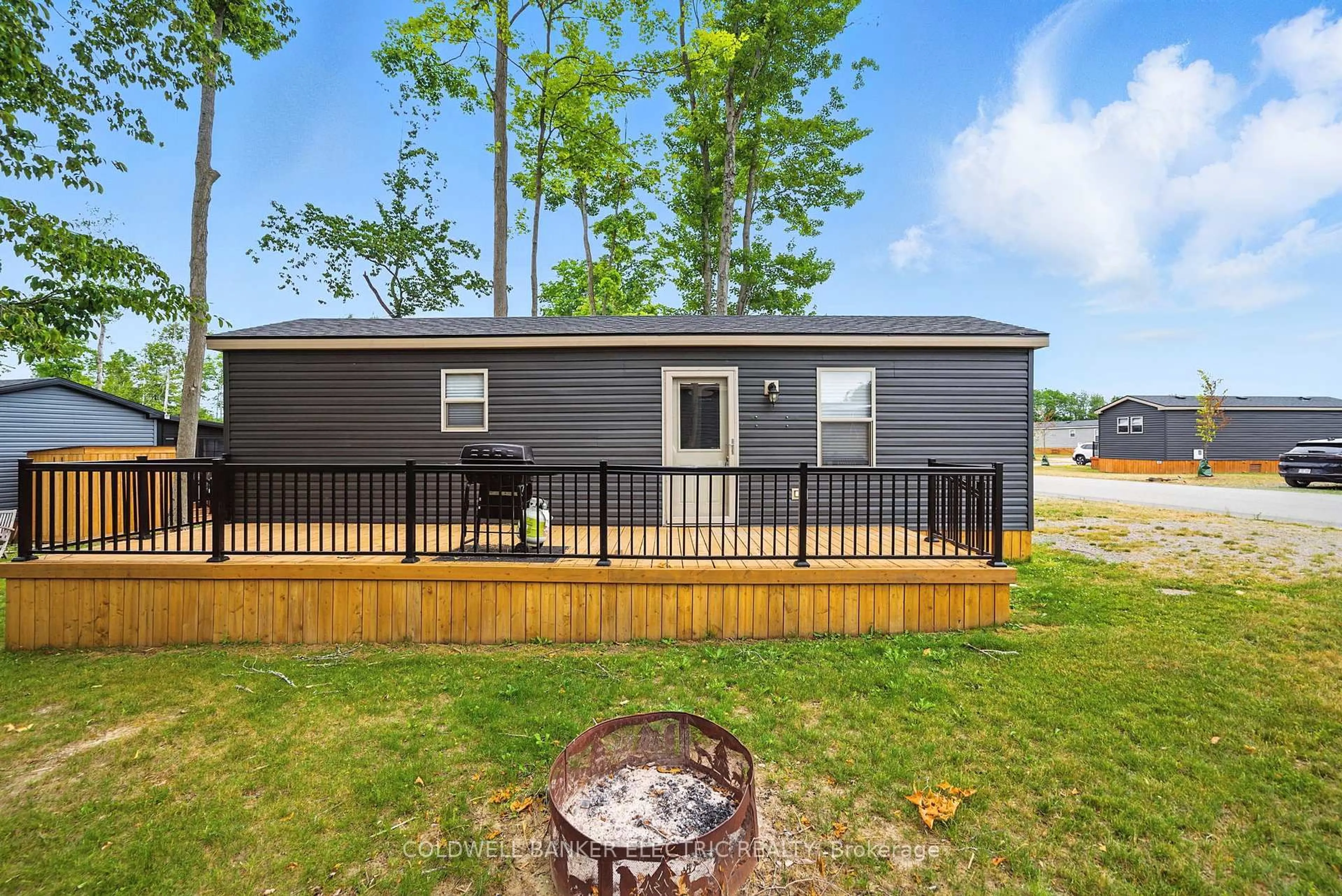 Unknown for 1235 Villiers Line #40 StAnd, Otonabee-South Monaghan Ontario K0L 2G0