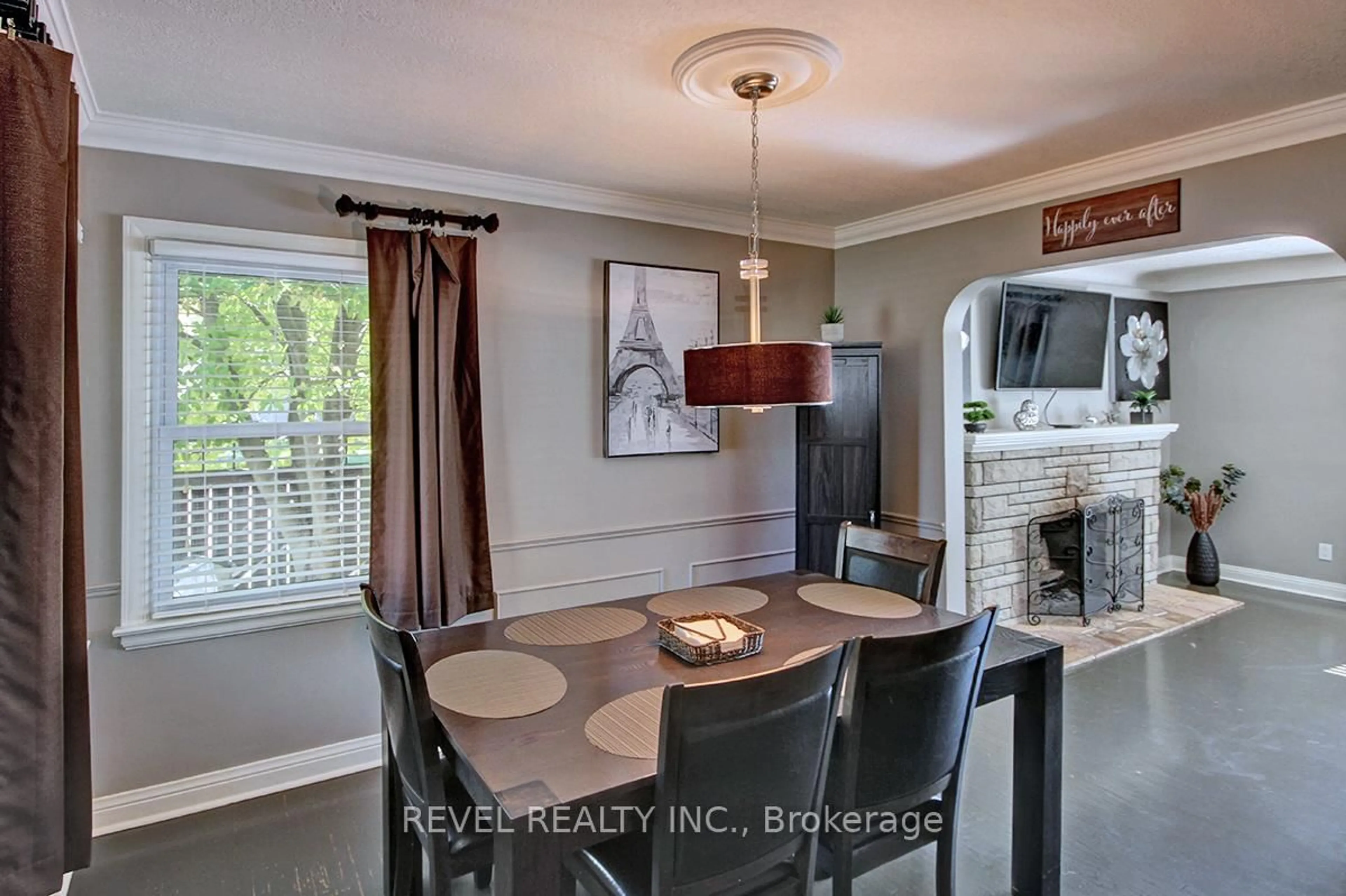 Dining room, unknown for 1341 Byron Baseline Rd, London South Ontario N6K 2E5