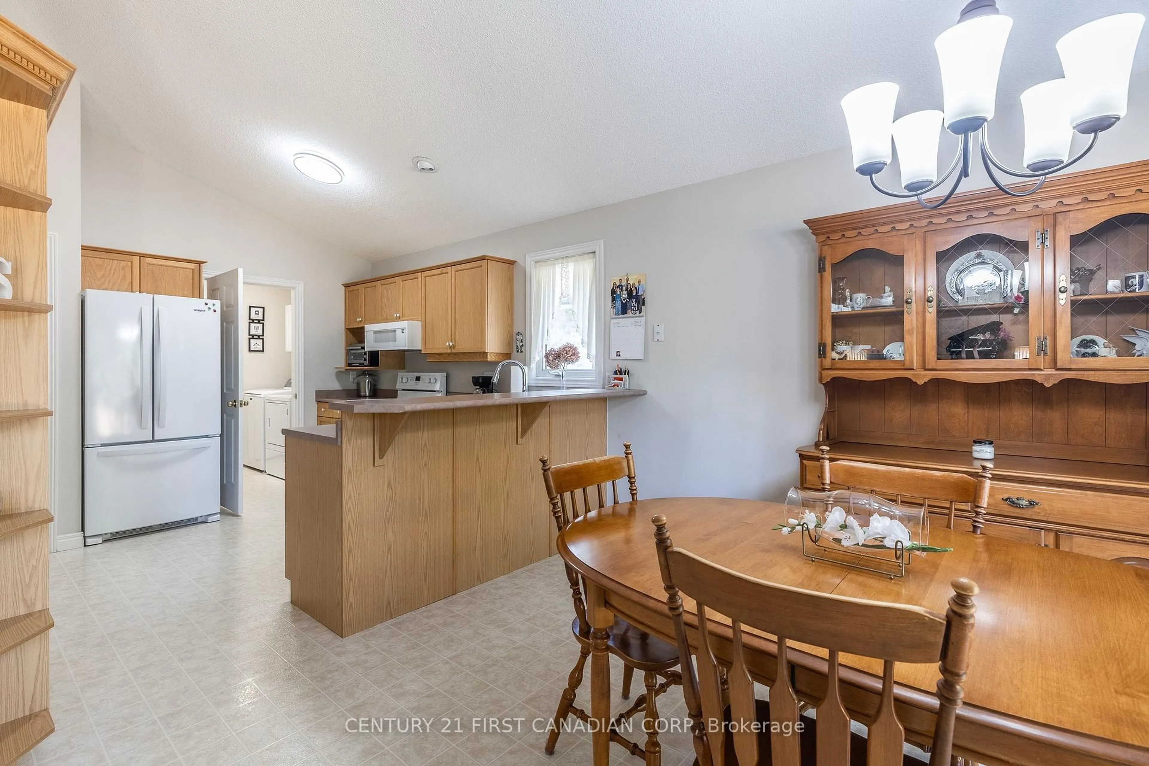Unknown for 20 Windermere Pl #18, St. Thomas Ontario N5R 6H6