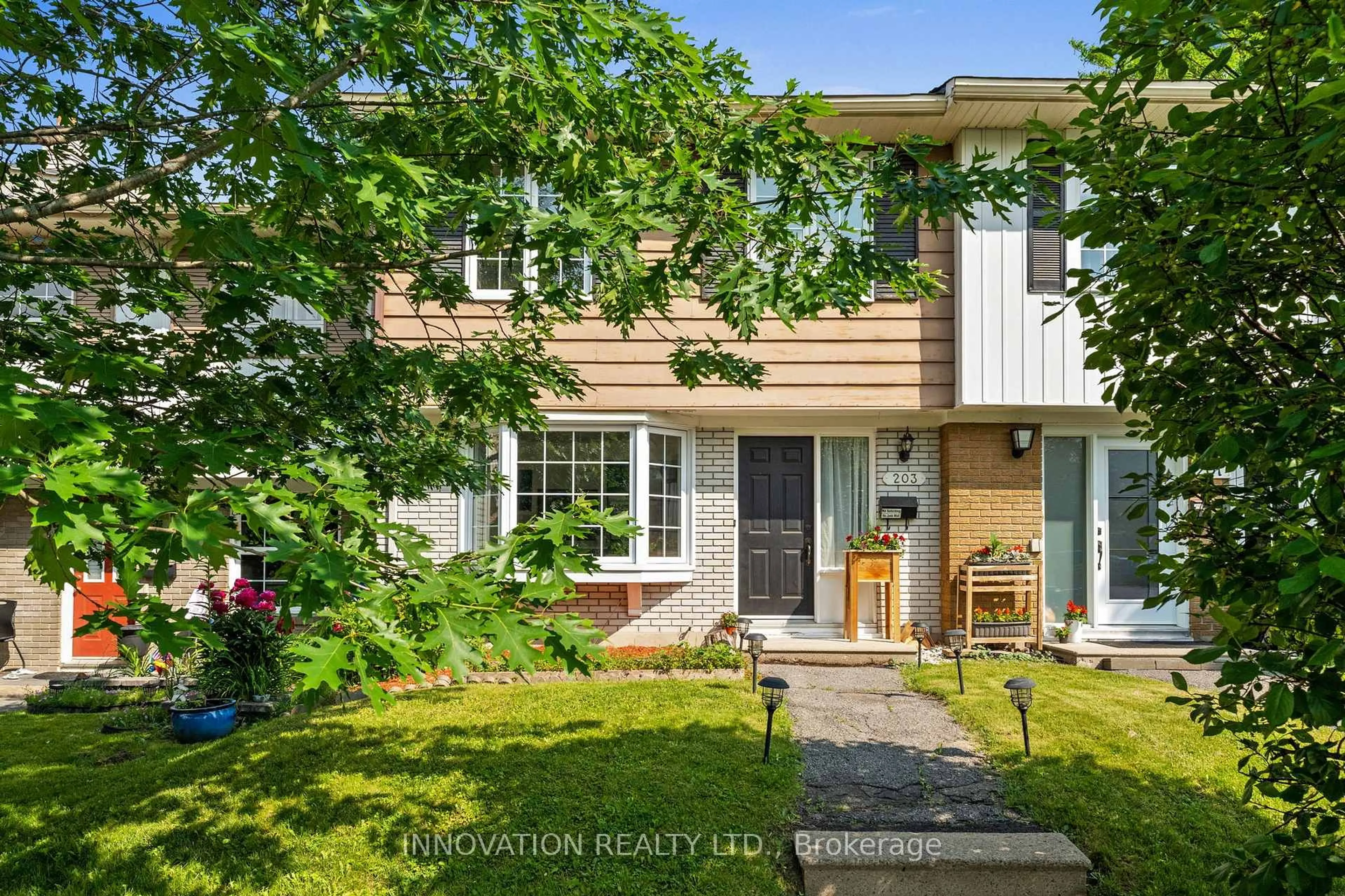 Unknown for 203 Monterey Dr, Ottawa Ontario K2H 7A9