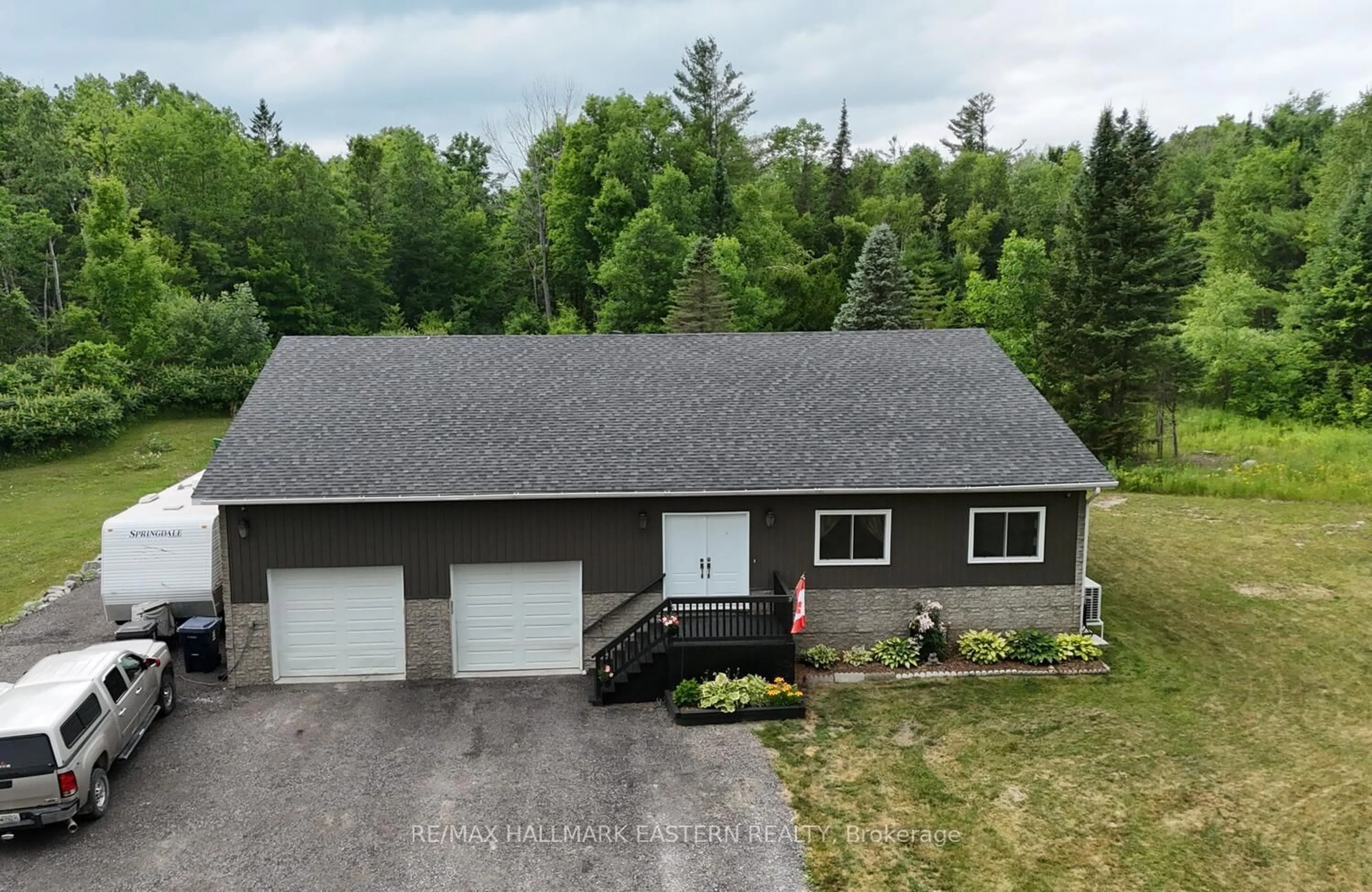 A pic from outside/outdoor area/front of a property/back of a property/a pic from drone, unknown for 178 Roma Lane, Limoges Ontario K0K 2M0