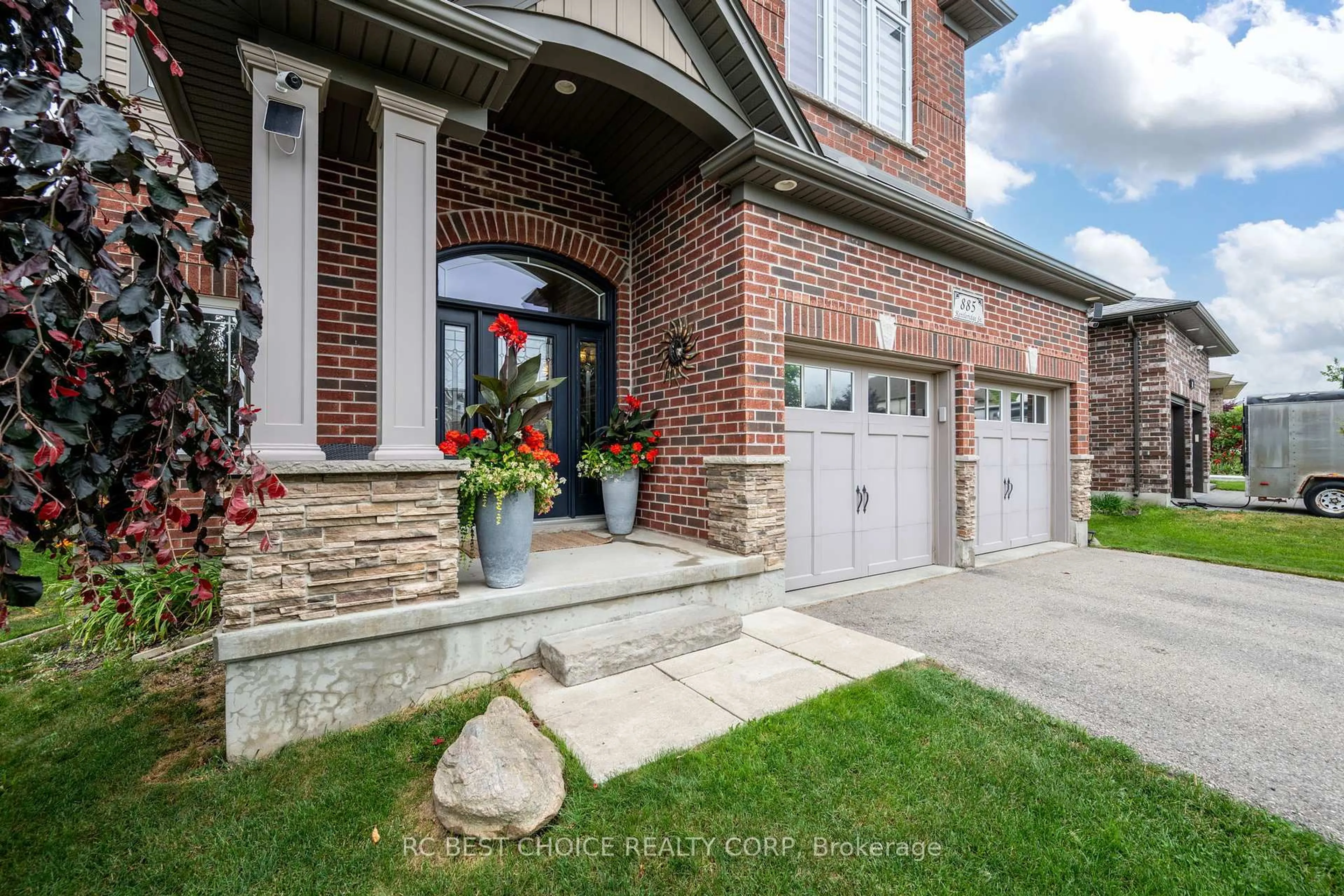 Home with brick exterior material, street for 885 Kettleridge St, London North Ontario N6H 0E7