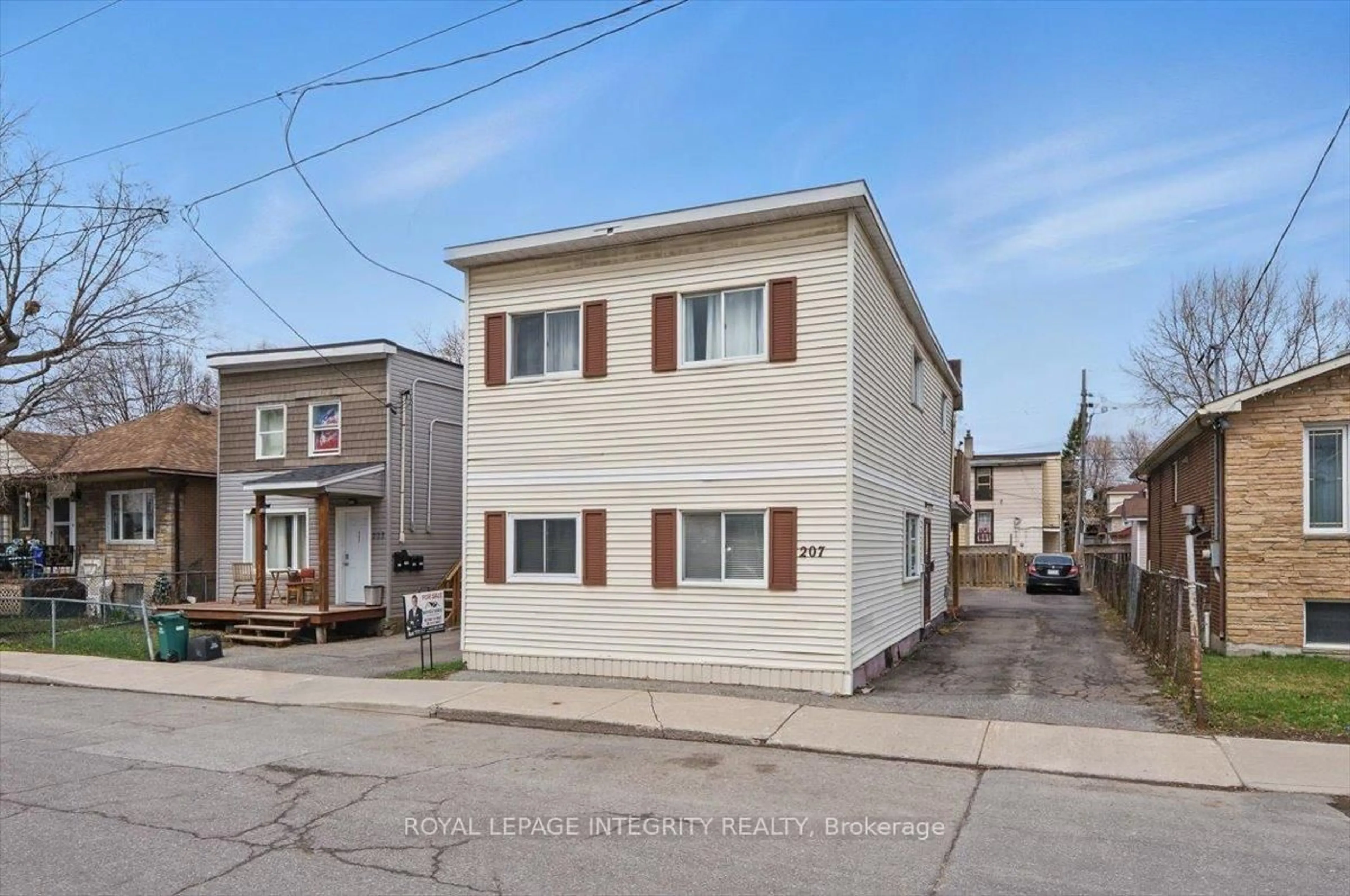Unknown for 207 Ethel St, Ottawa Ontario K1L 5X1