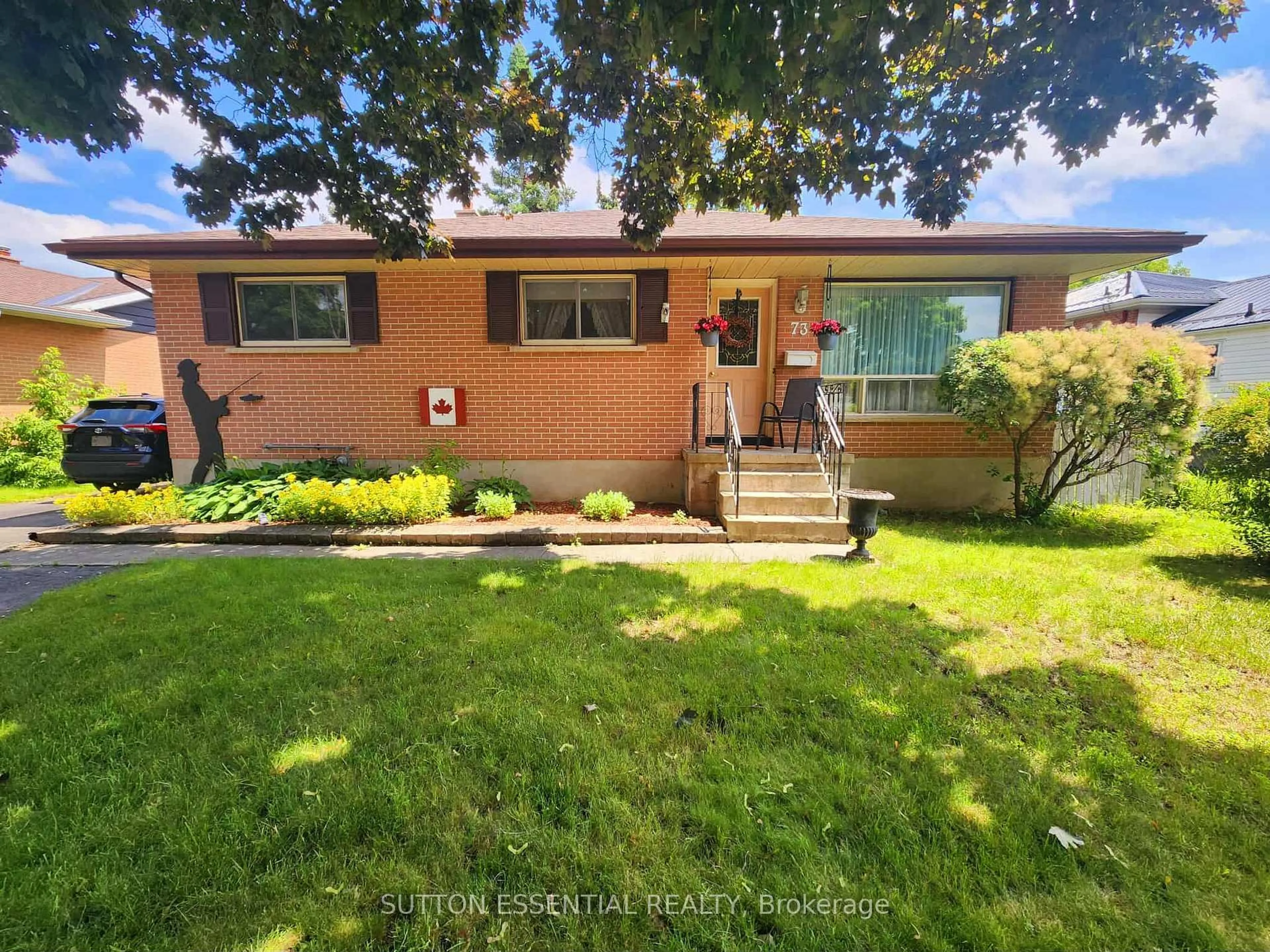 Unknown for 73 Reynolds Dr, Brockville Ontario K6V 1X2