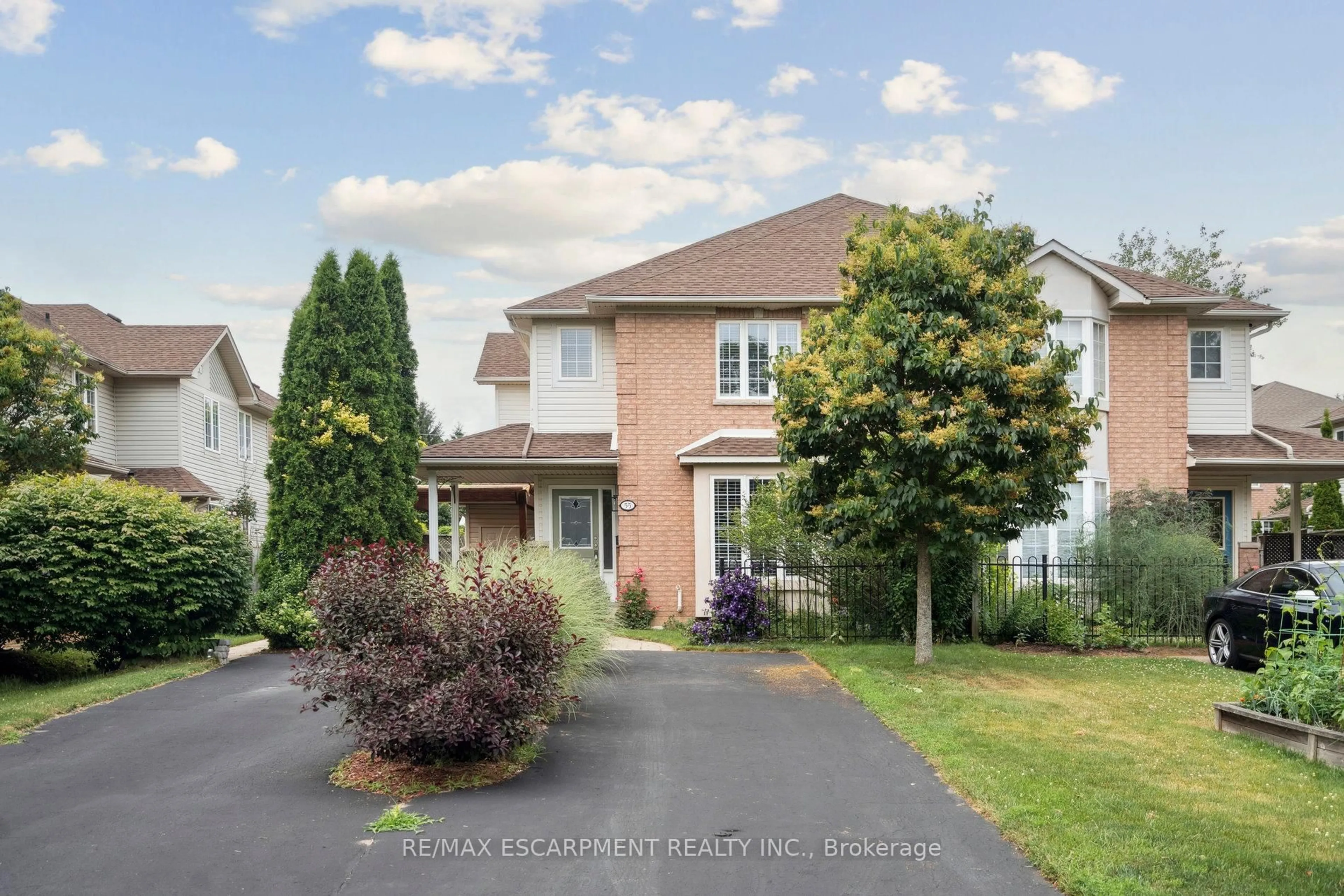 Unknown for 55 Valridge Dr, Hamilton Ontario L9G 4Y7