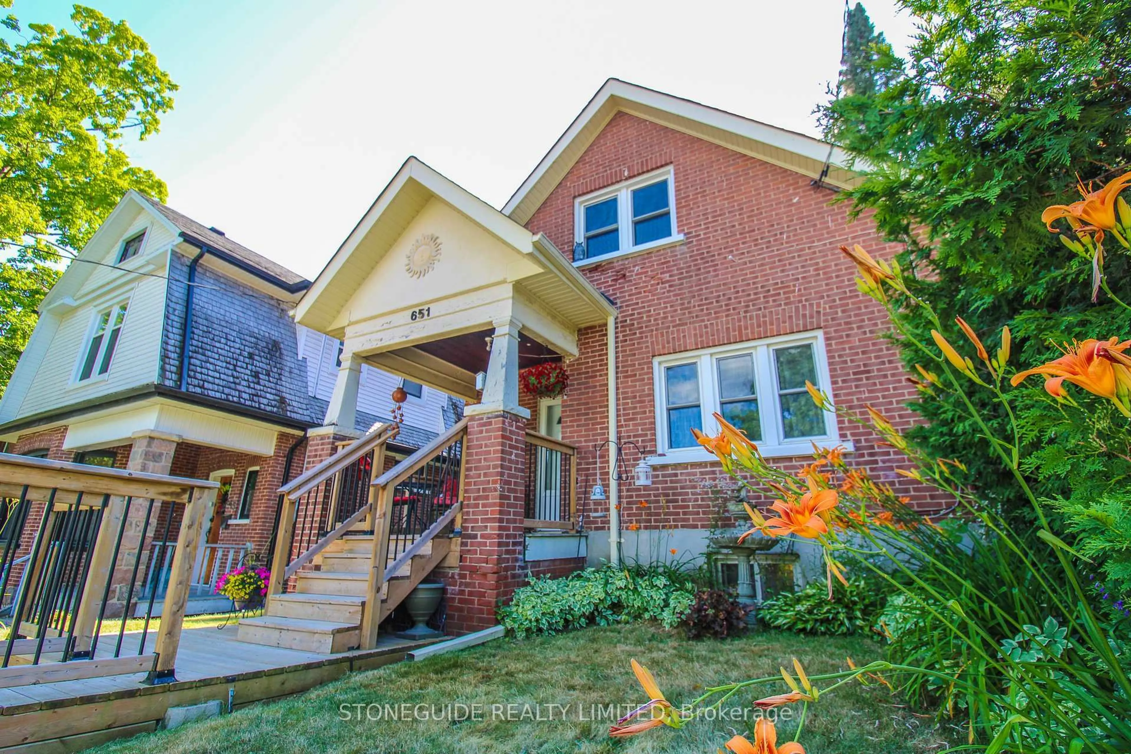 Home with brick exterior material, street for 651 Aylmer St, Peterborough Central Ontario K9H 3X3