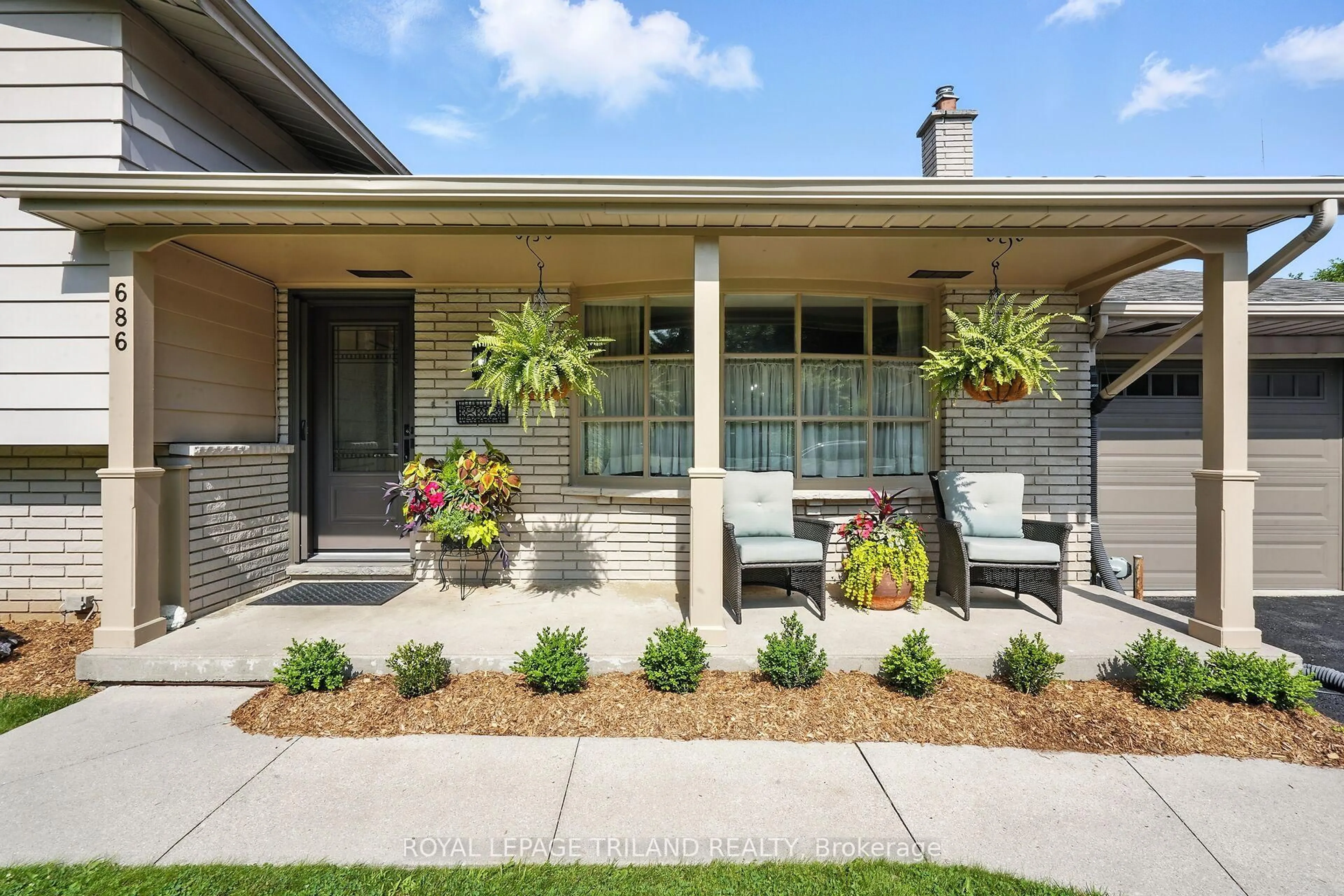 Home with brick exterior material, street for 686 Algoma Pl, London North Ontario N5X 1W6