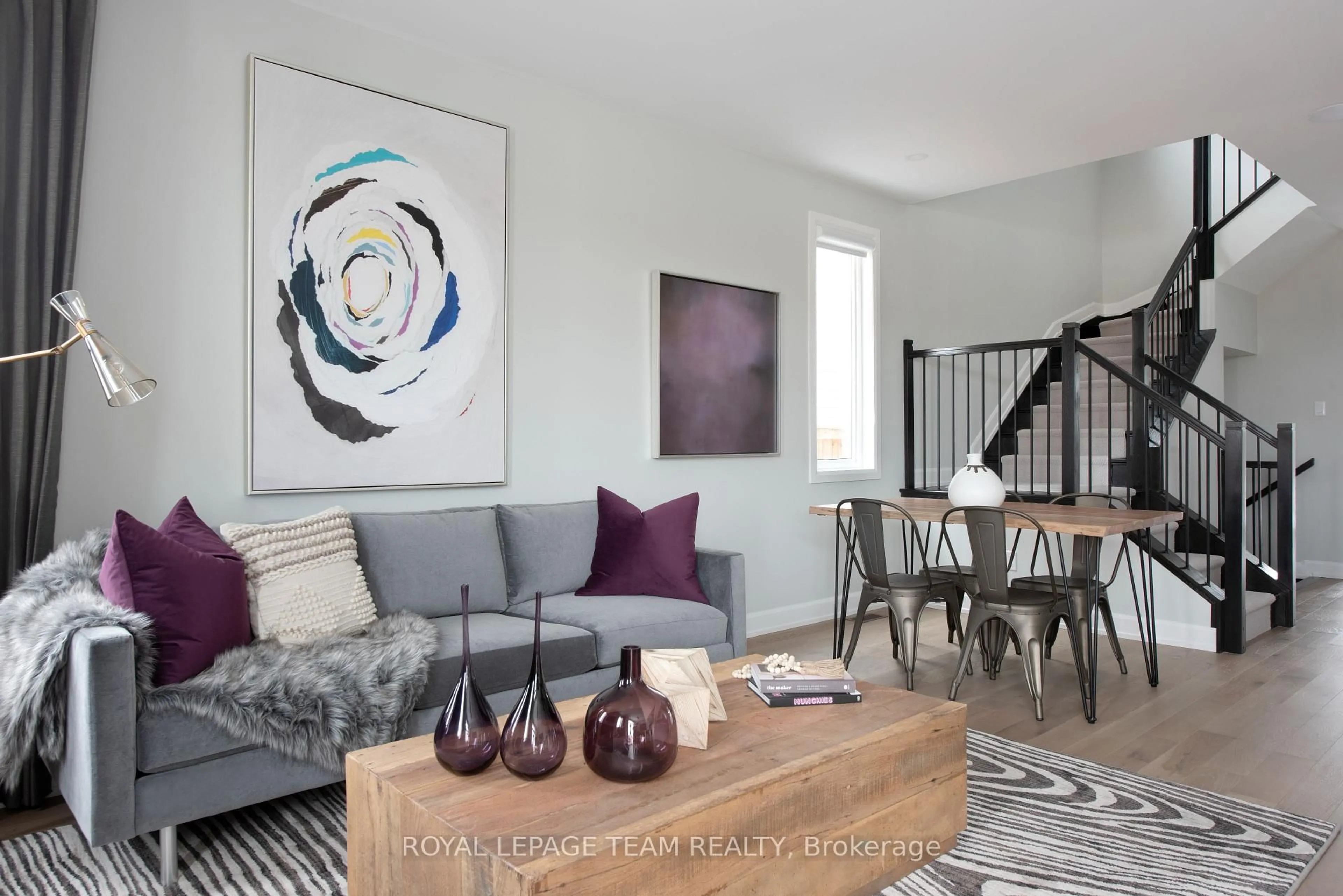Living room with furniture, unknown for 2467 Waterlilly Way, Nepean Ontario K2J 6M3