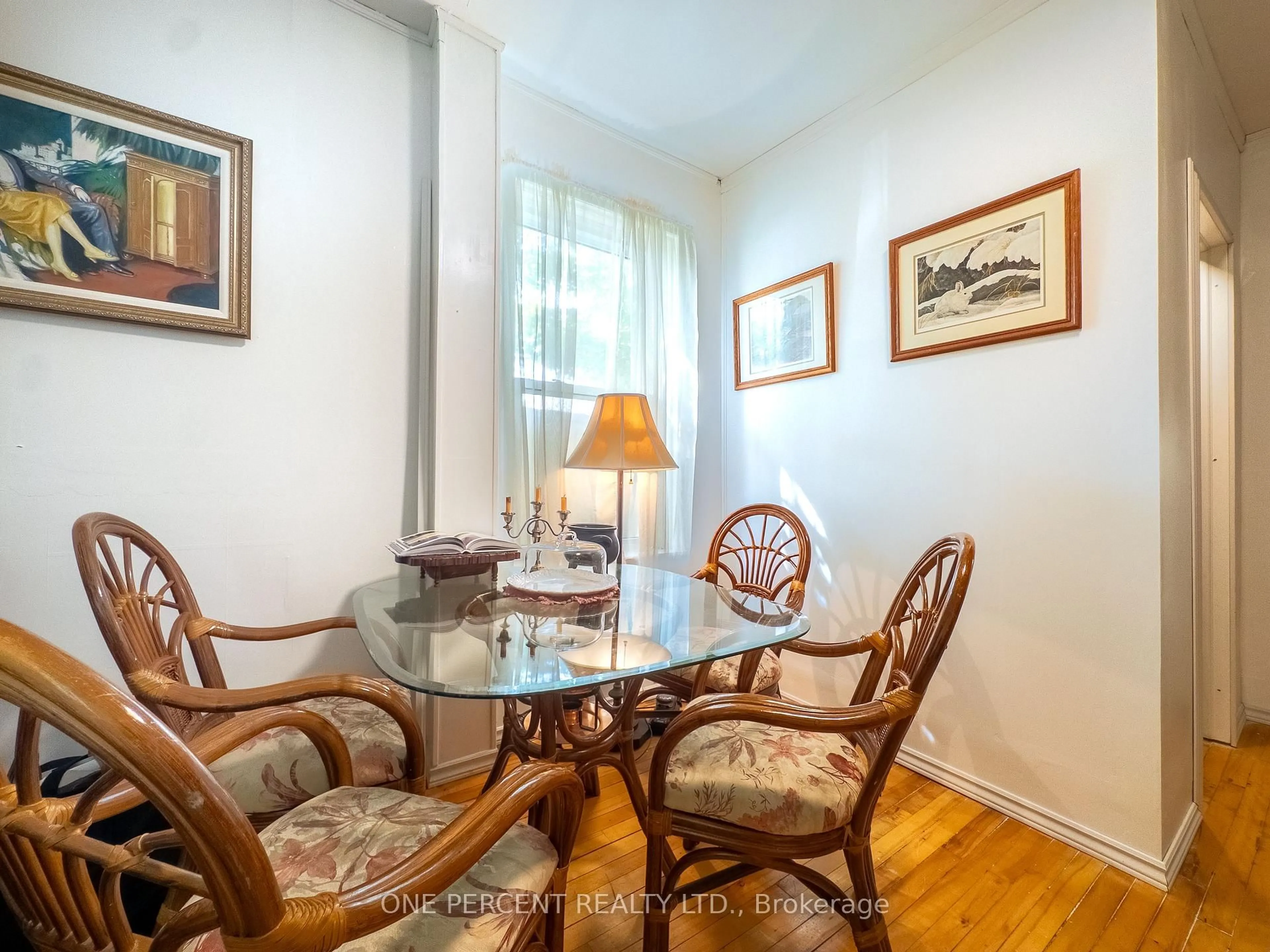 Dining room, unknown for 43 Forsyth St, Limoges Ontario K0K 2M0