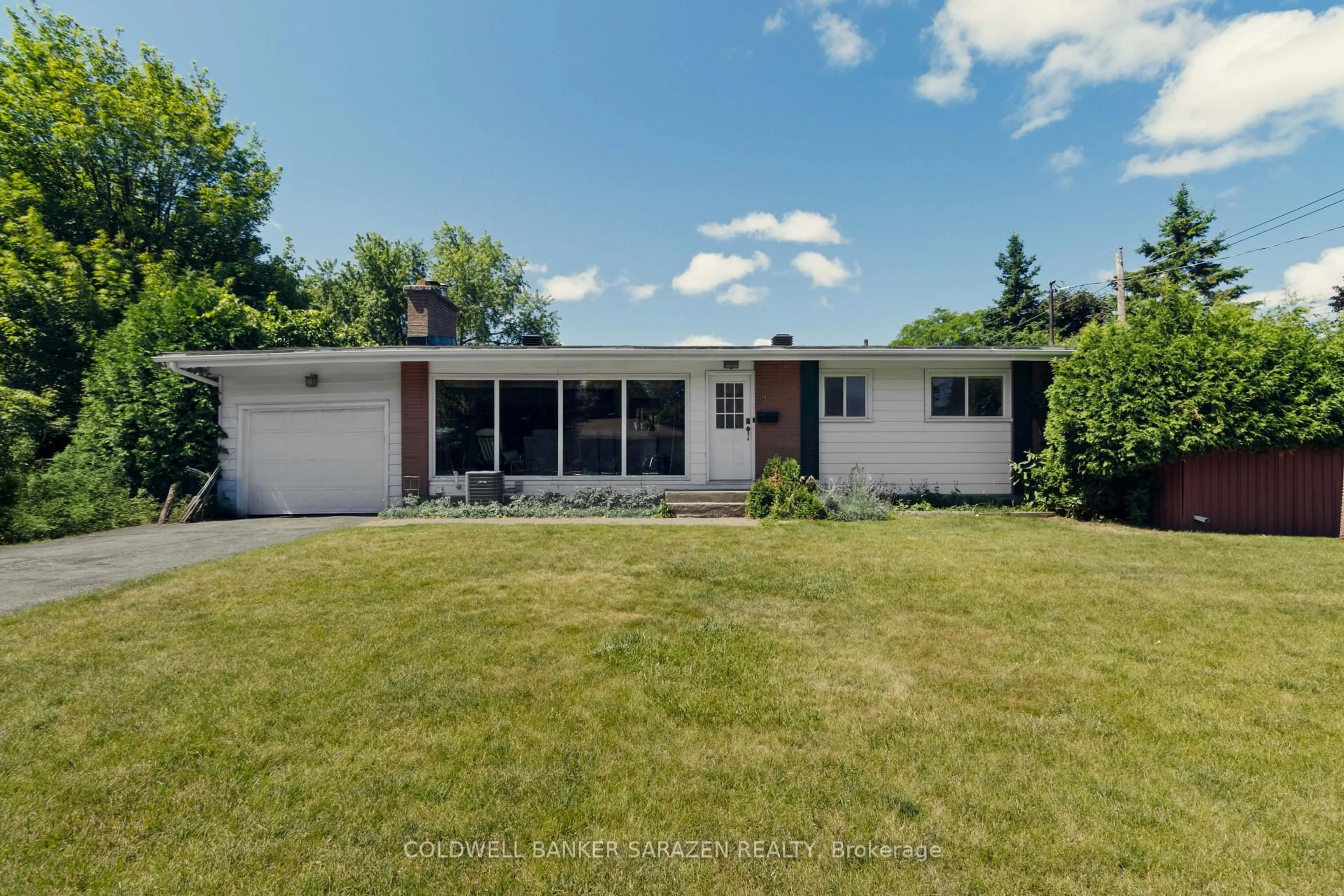 Unknown for 18 Stinson Ave, Ottawa Ontario K2H 6N1