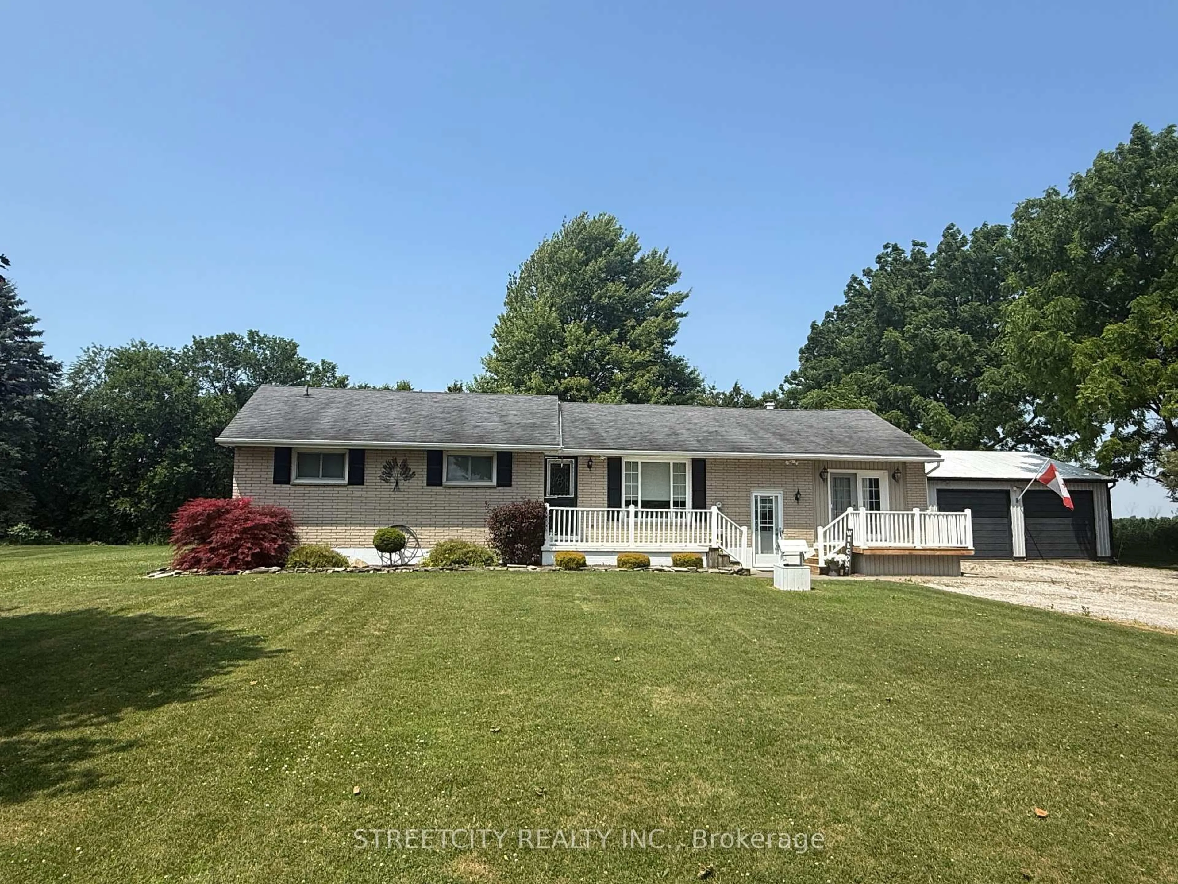 A pic from outside/outdoor area/front of a property/back of a property/a pic from drone, unknown for 29422 Dawn Valley Rd, Chatham-Kent Ontario N0P 2M0