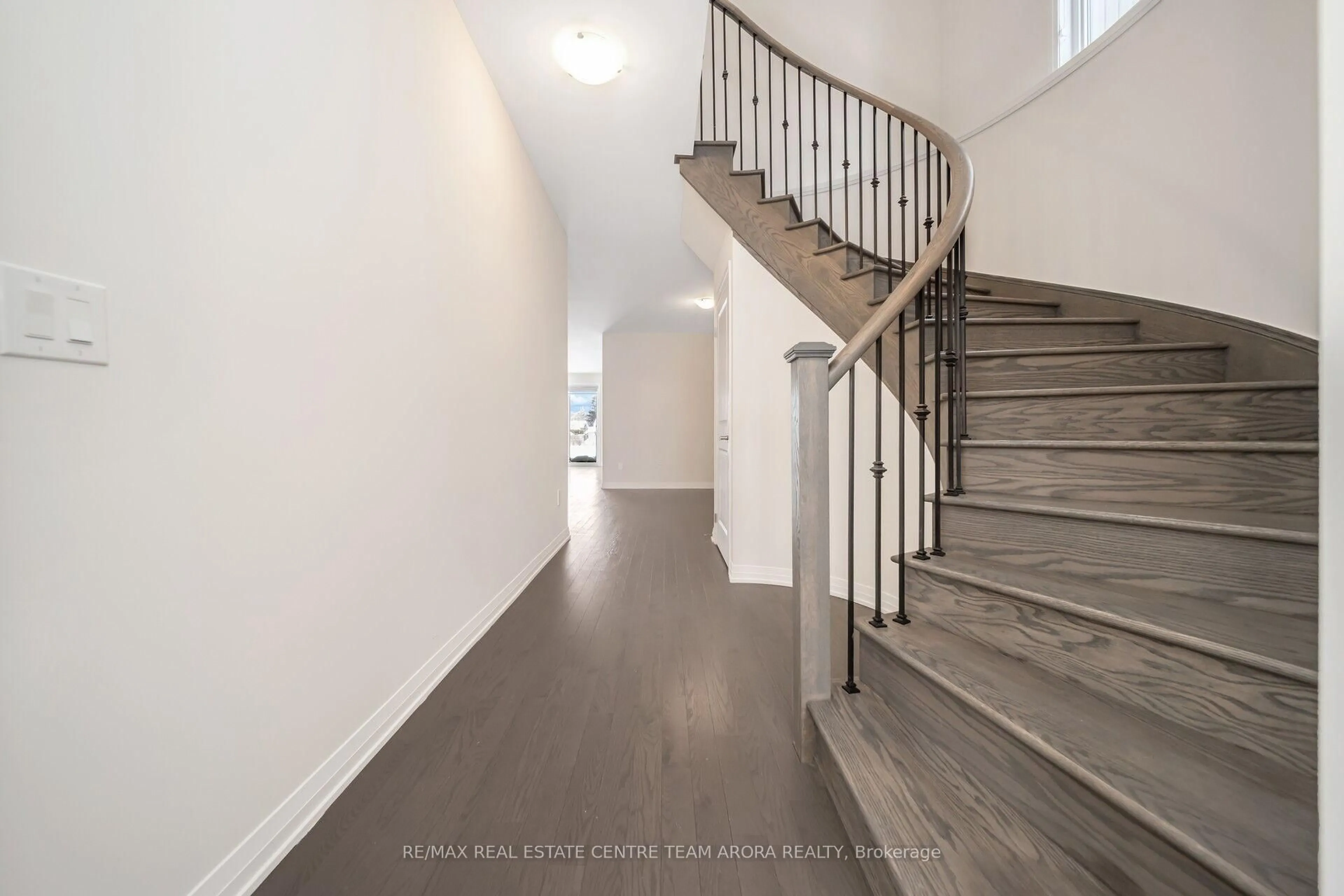 Unknown for 113 Dingman St, Wellington North Ontario N0G 1A0