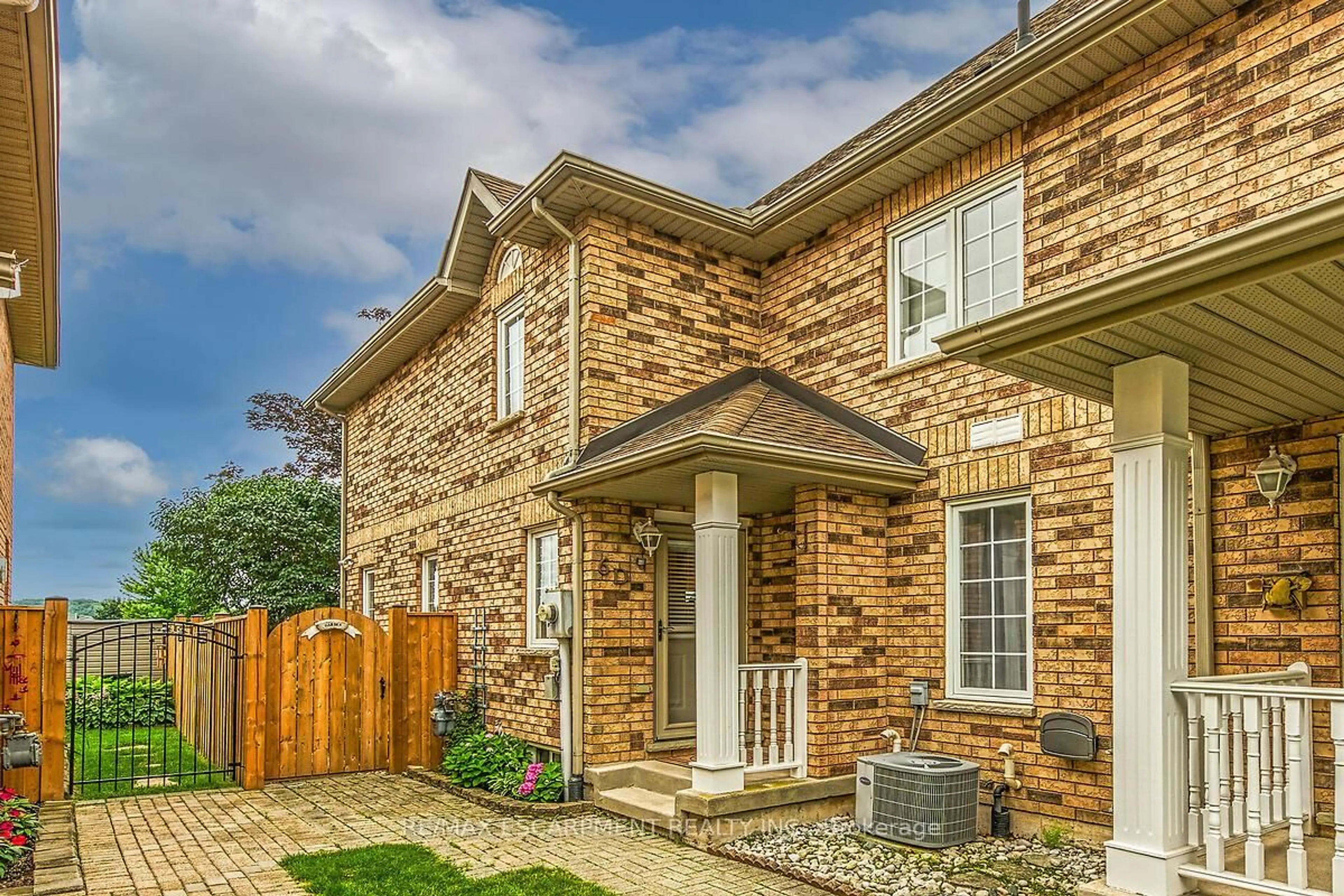 Home with brick exterior material, street for 6D Brown Dr, St. Catharines Ontario L2S 3Z8