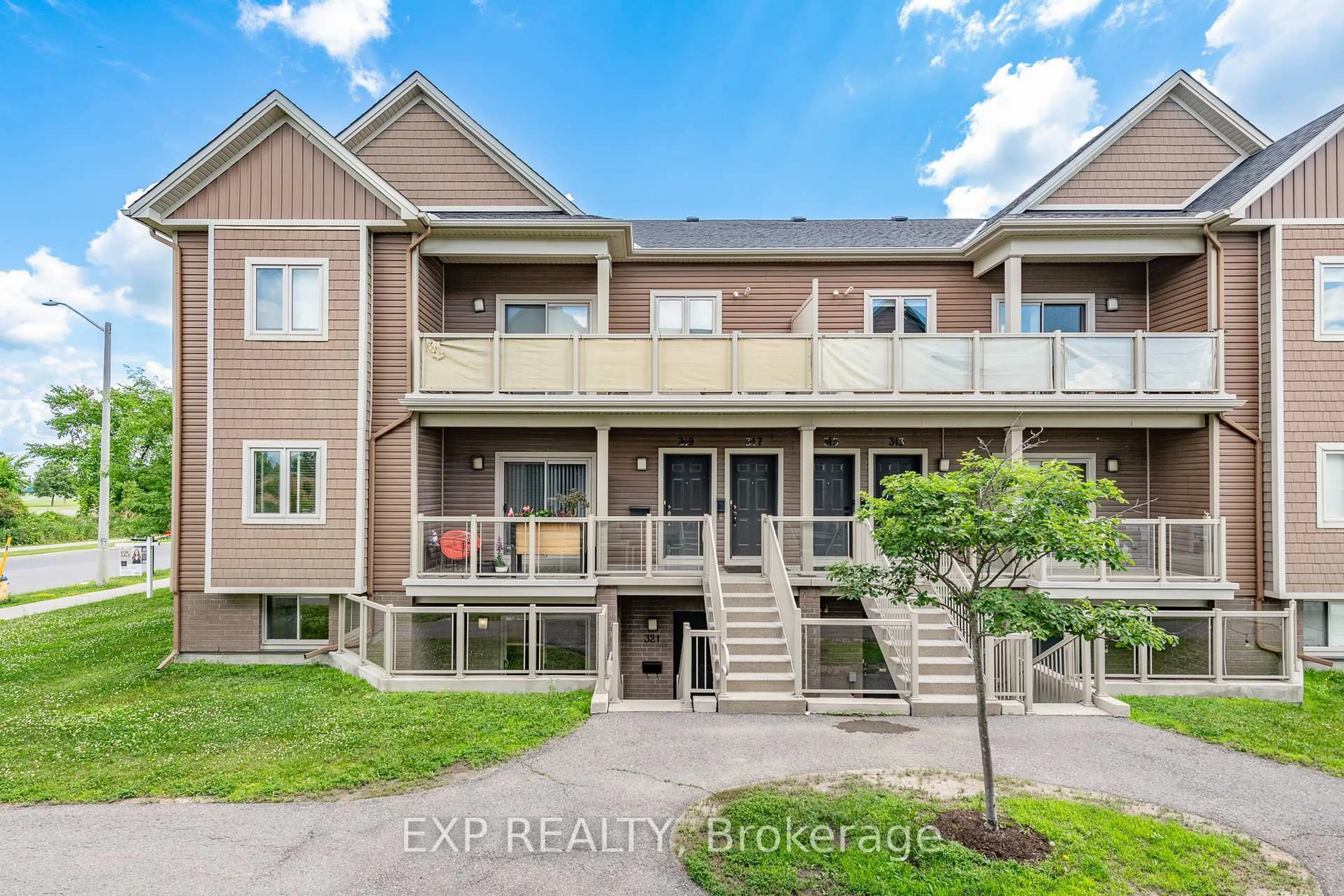A pic from outside/outdoor area/front of a property/back of a property/a pic from drone, unknown for 321 Big Sky Private, Ottawa Ontario K1T 0M8