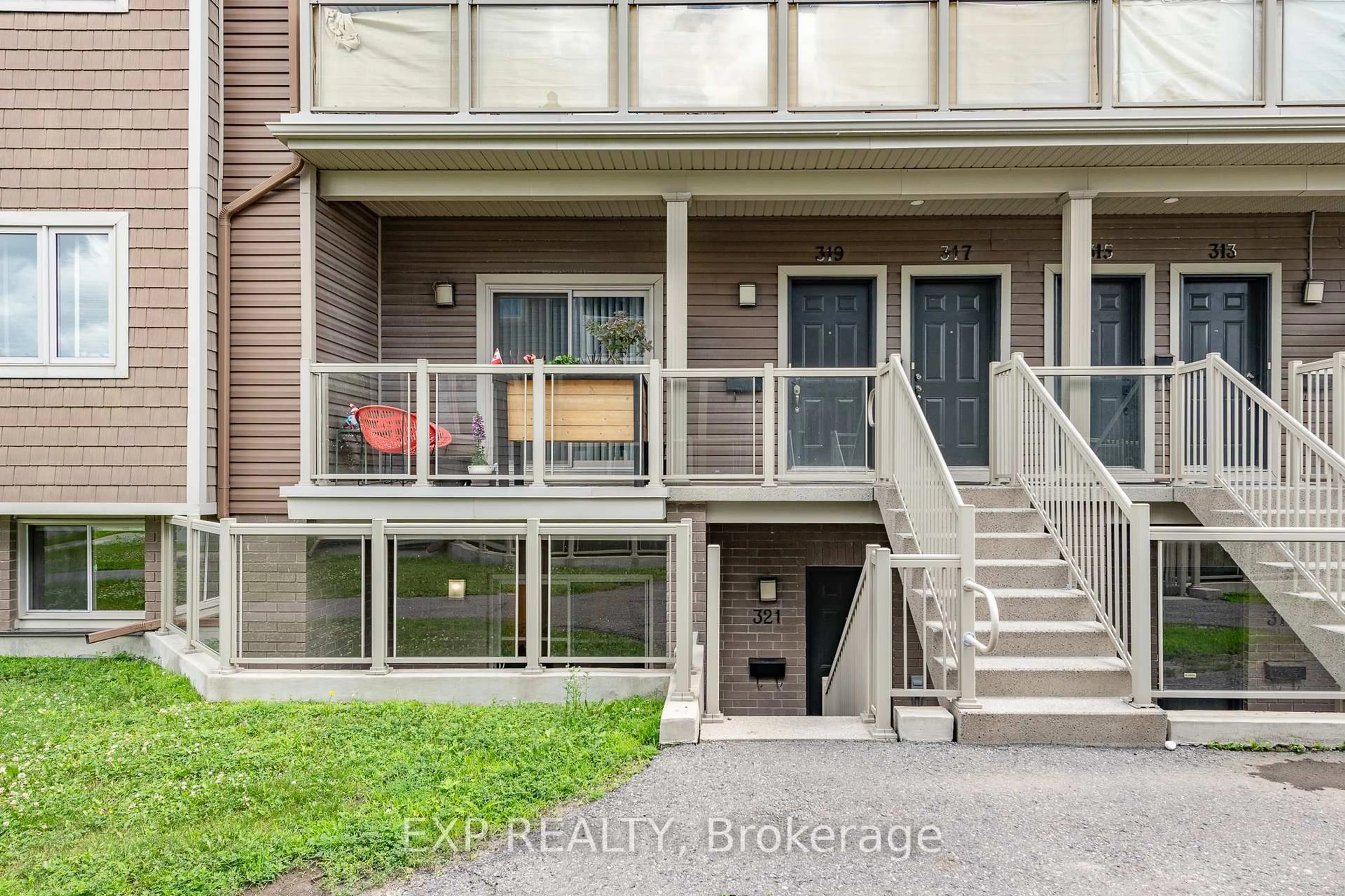Unknown for 321 Big Sky Private, Ottawa Ontario K1T 0M8