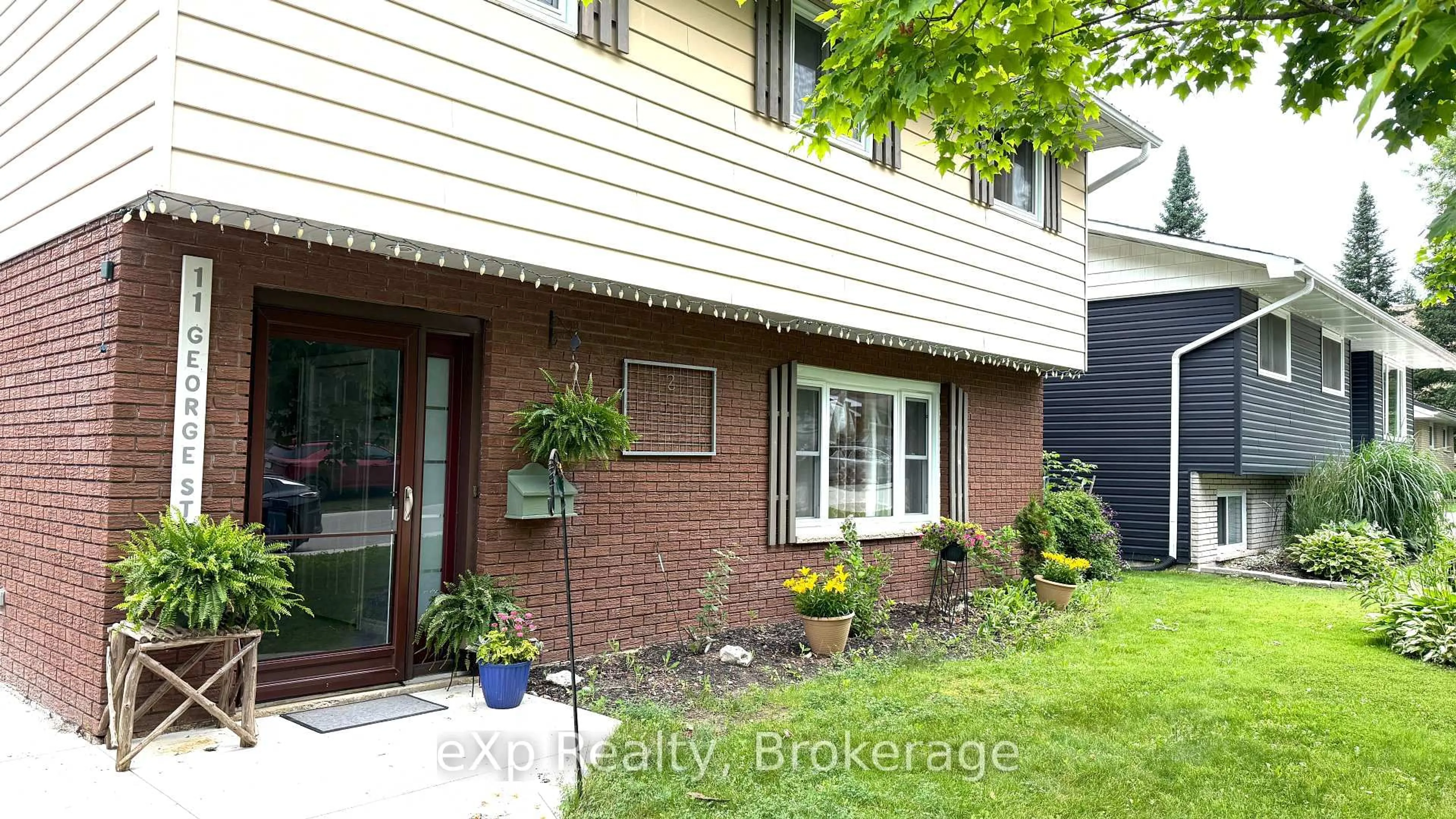 Home with brick exterior material, street for 11 George St, Brockton Ontario N0G 2V0