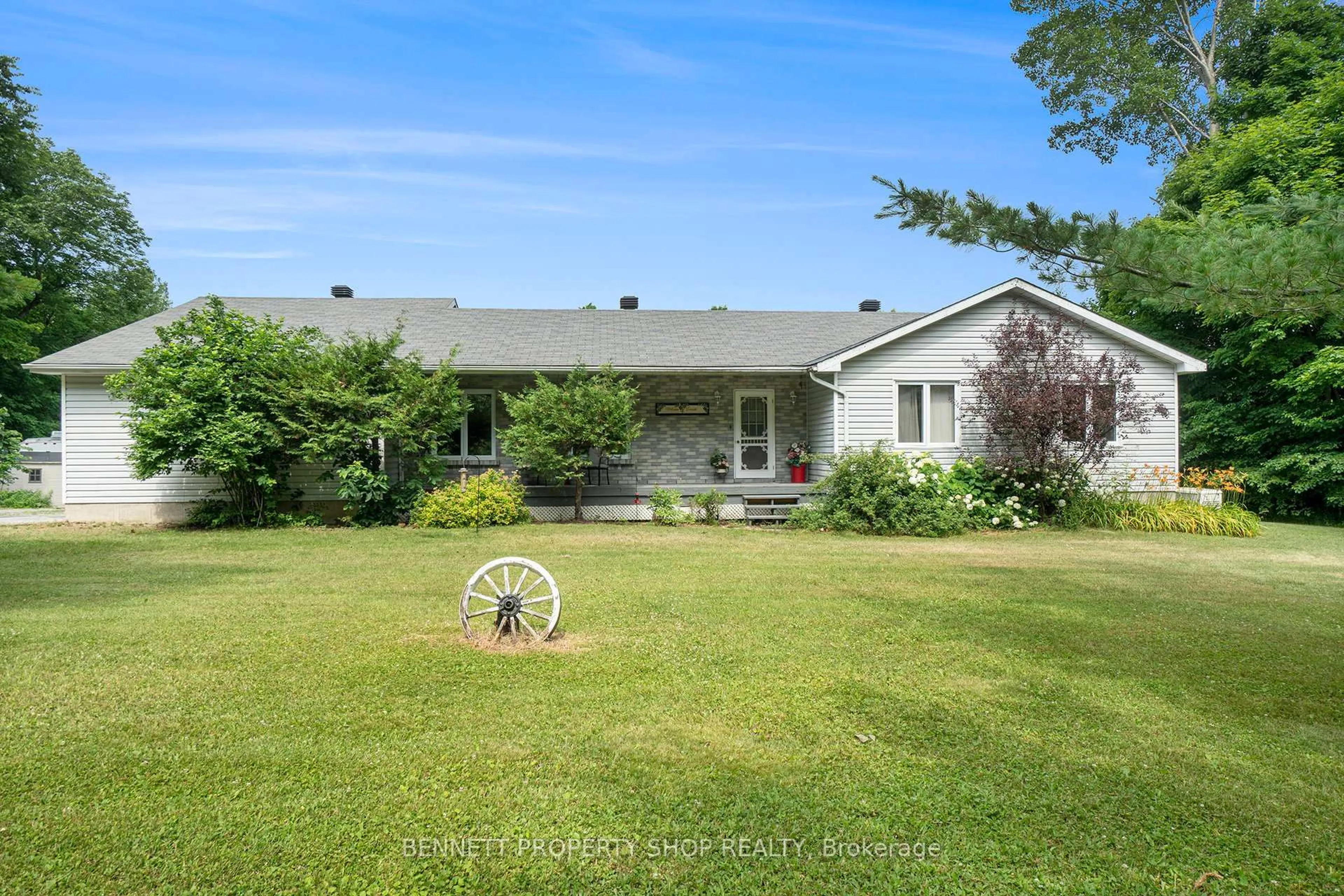 A pic from outside/outdoor area/front of a property/back of a property/a pic from drone, unknown for 3223 Bolingbroke Rd, Maberly Ontario K0H 2B0